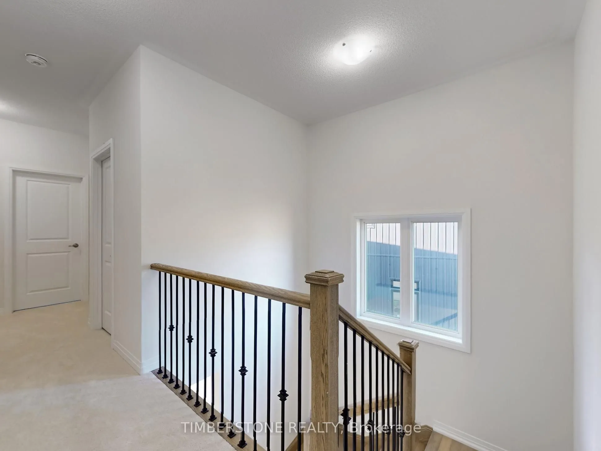 1119 Zircon Manor