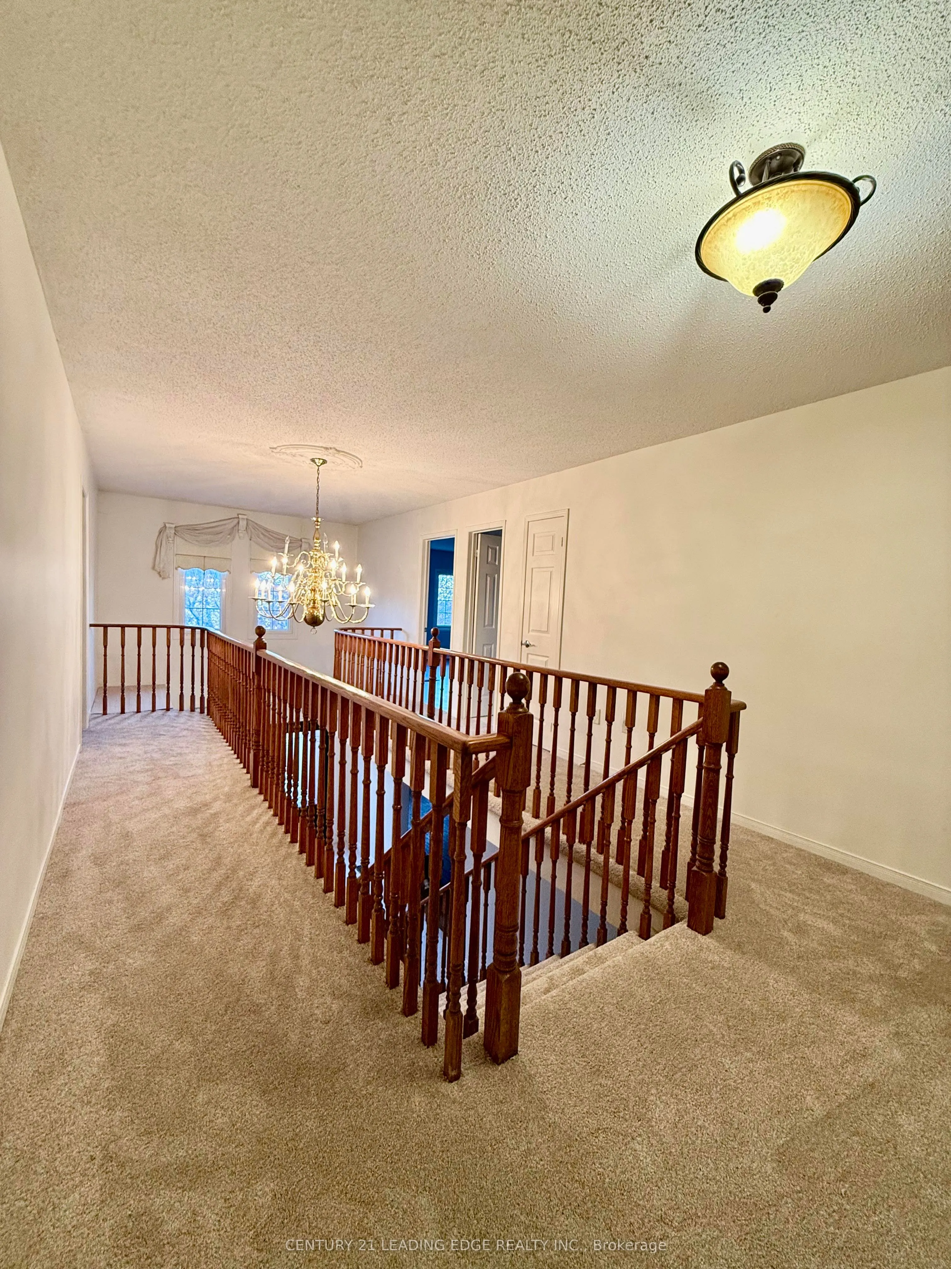 492 Palmtree Crescent