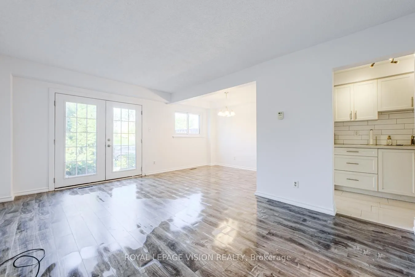 301 Washburn Way, #8