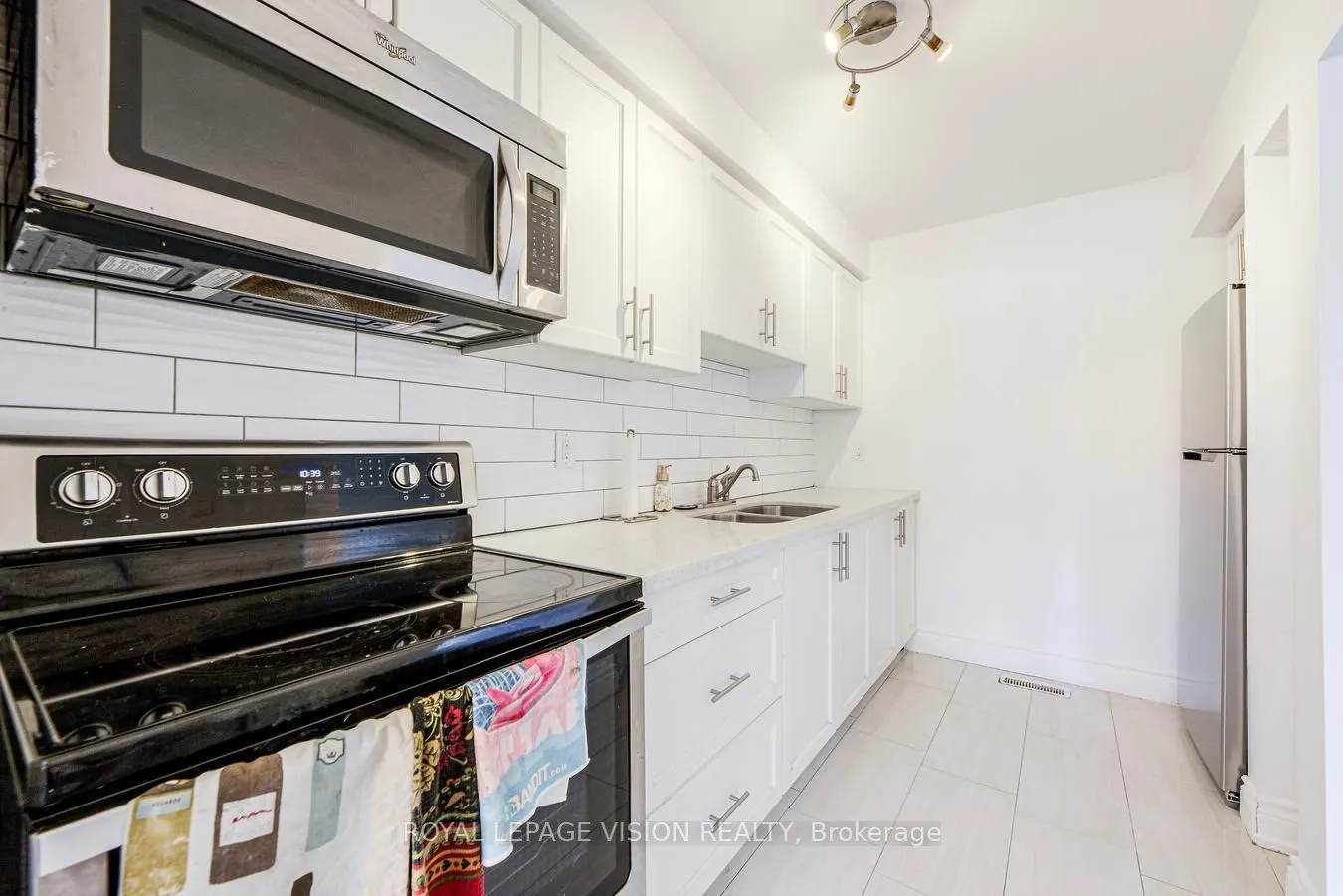 301 Washburn Way, #8