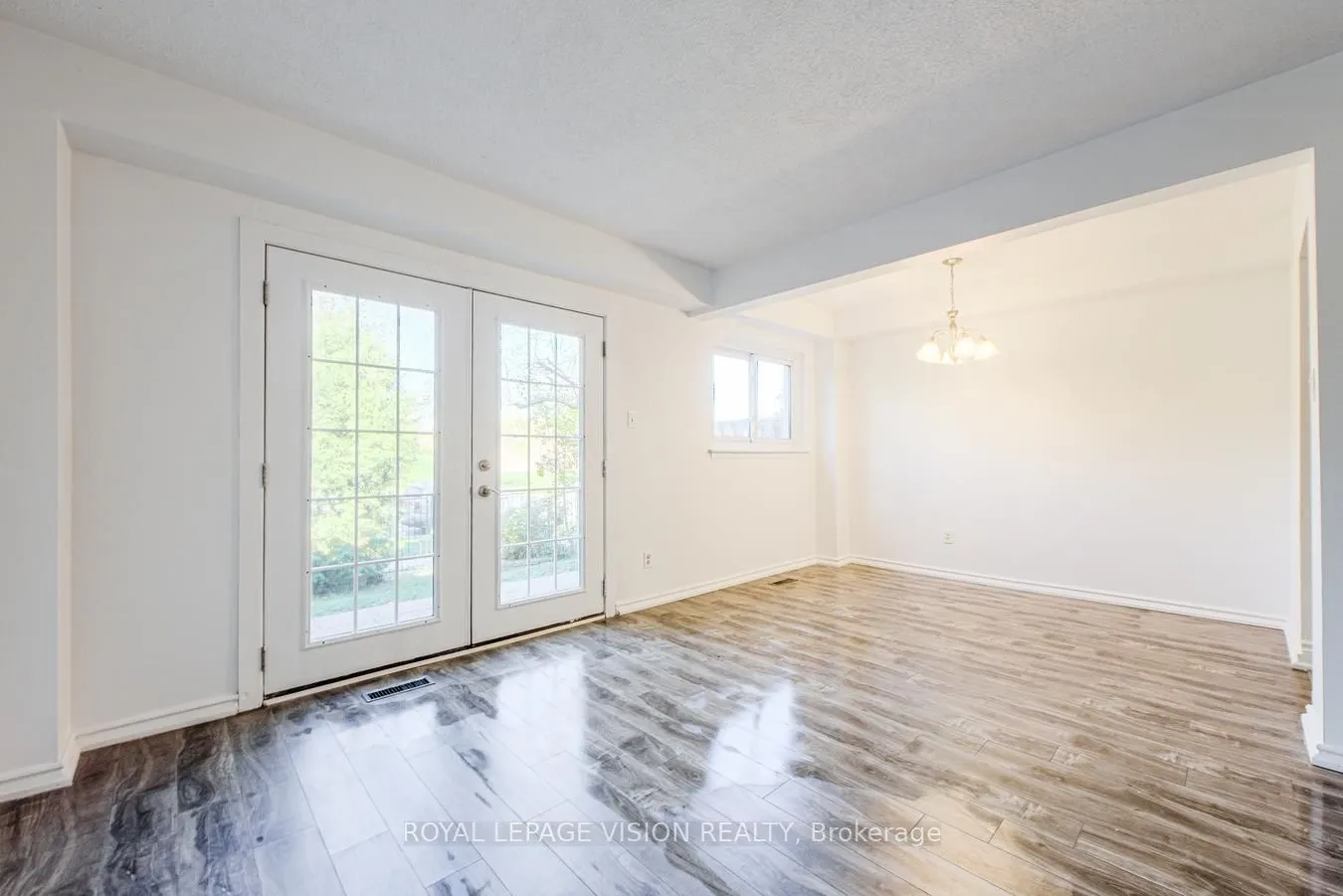 301 Washburn Way, #8