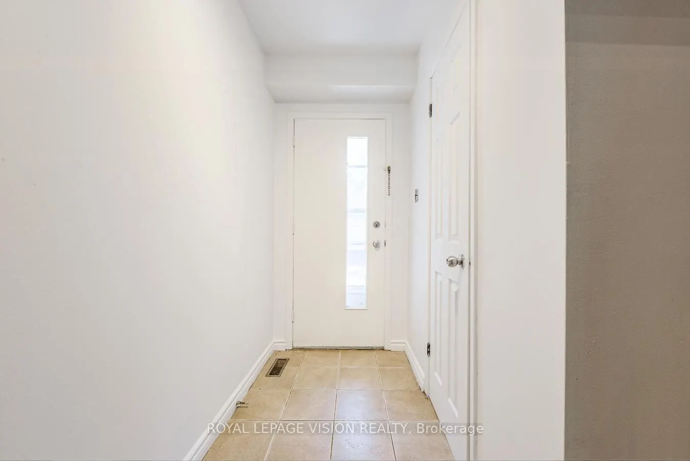 301 Washburn Way, #8