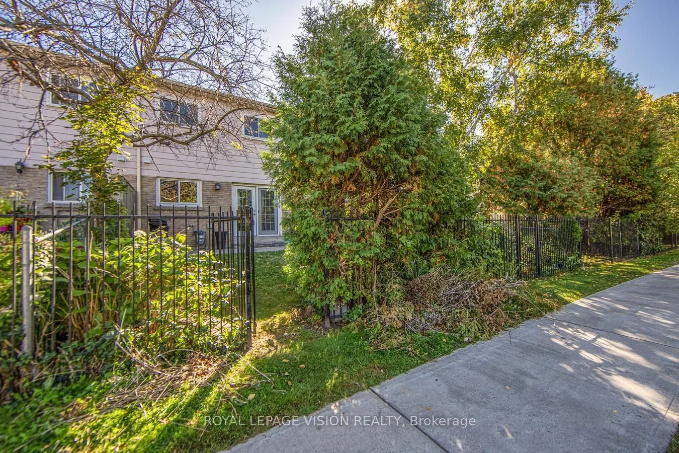 301 Washburn Way, #8