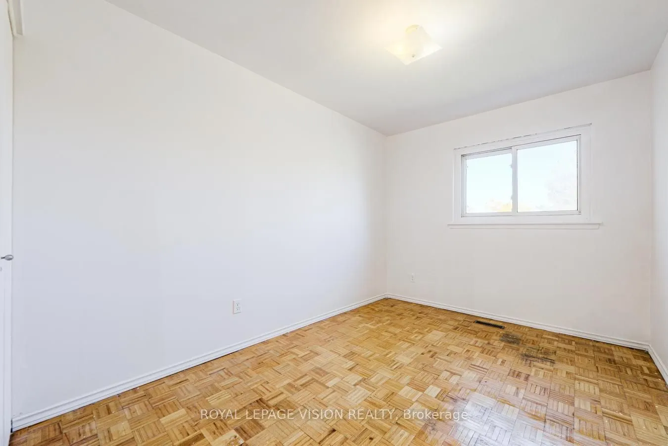 301 Washburn Way, #8