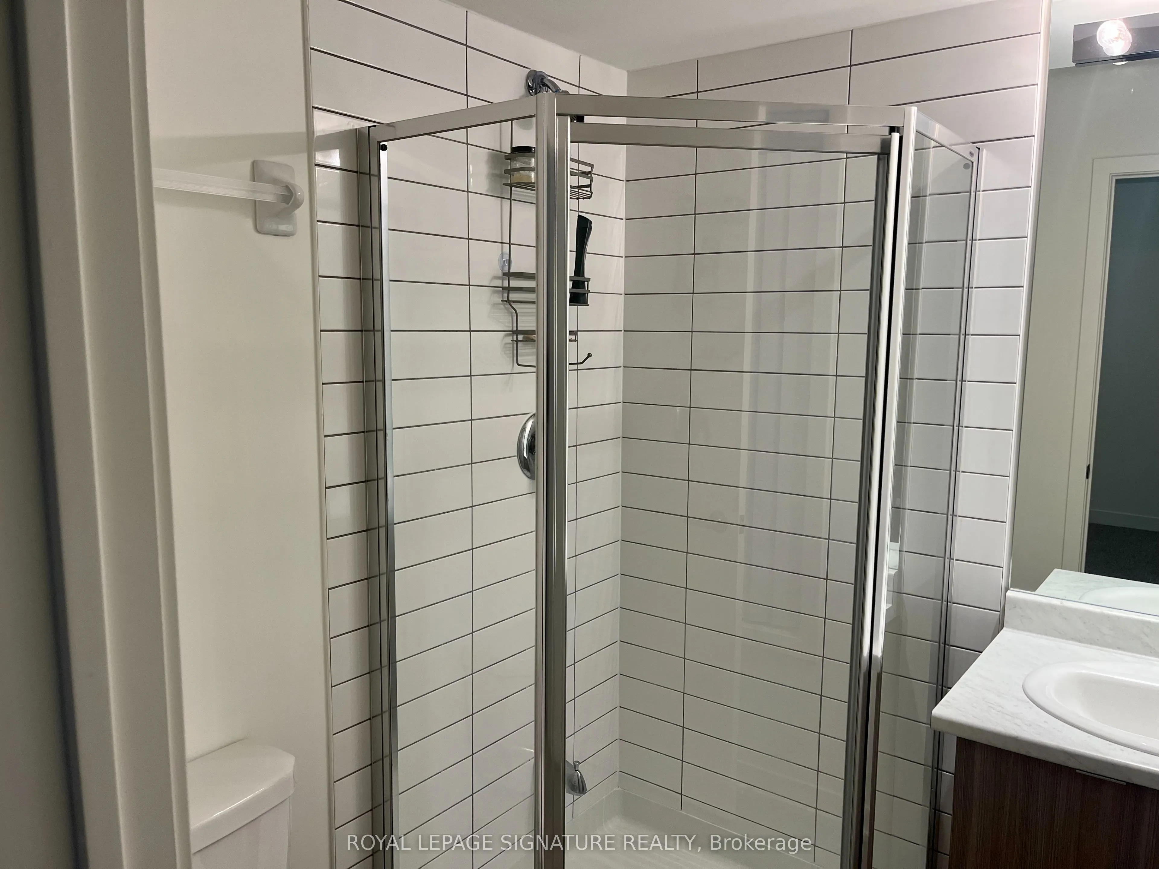 1525 Kingston Road, #107