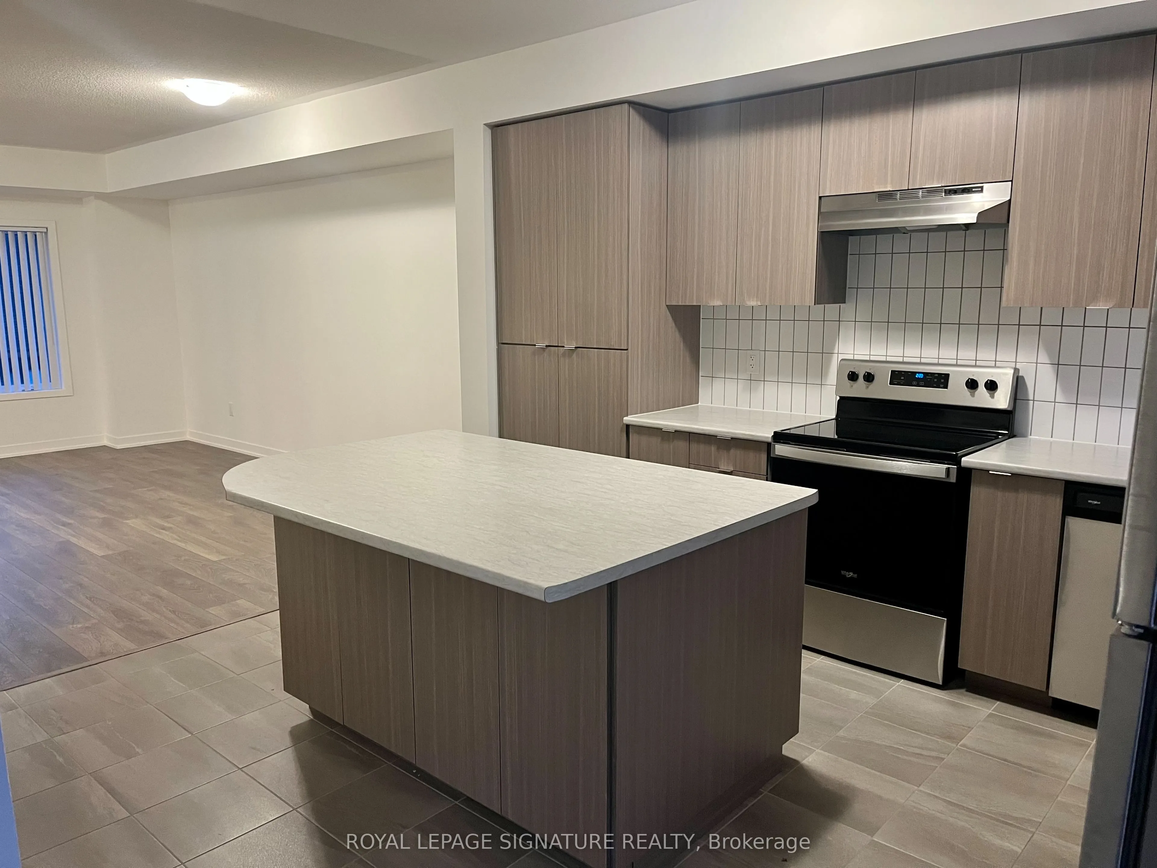 1525 Kingston Road, #107