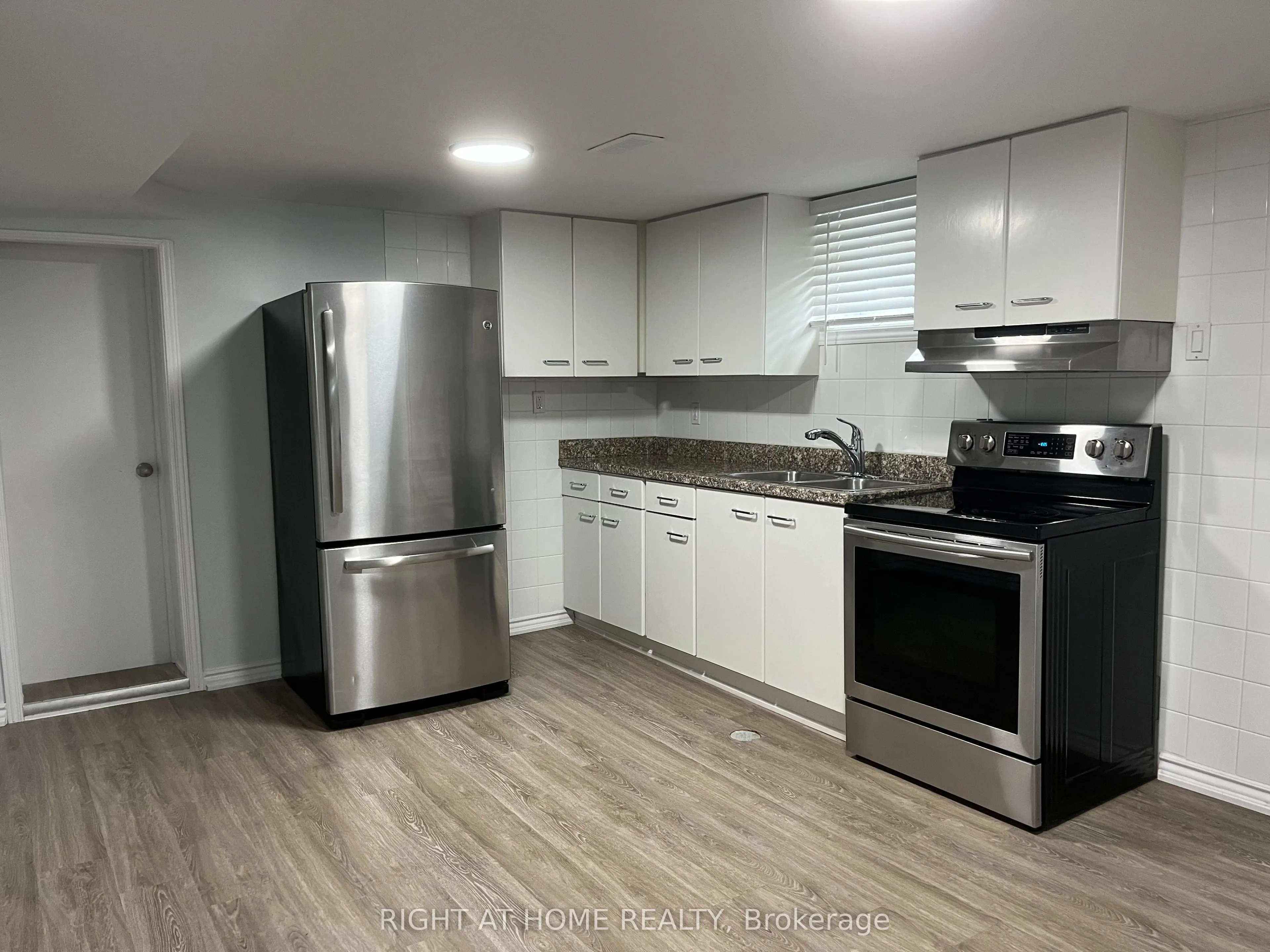 689 Wilson Road S, #Lower Level