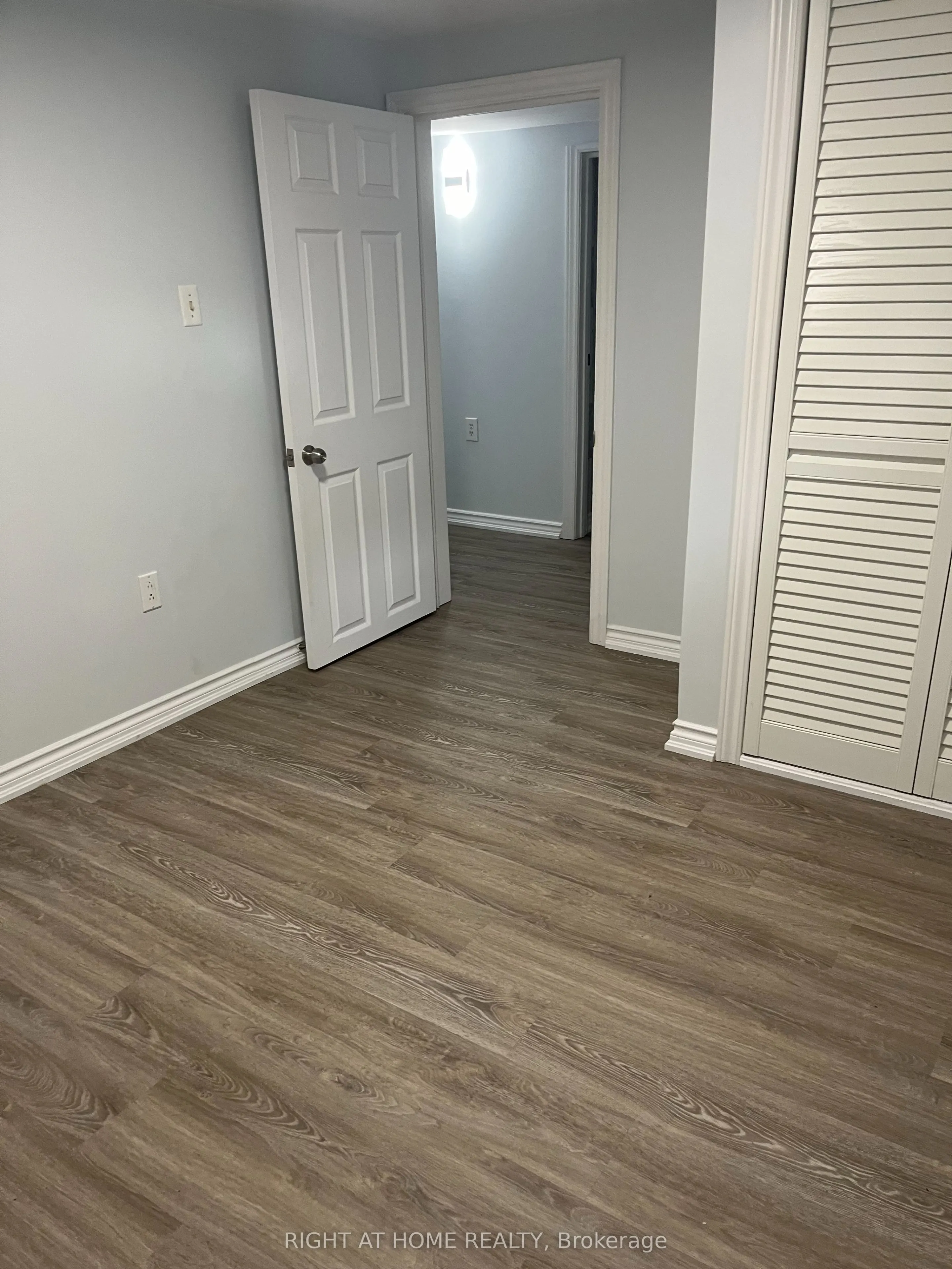 689 Wilson Road S, #Lower Level