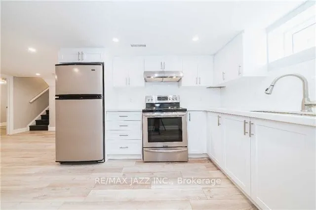 93 Beatrice Street W, #Unit #2