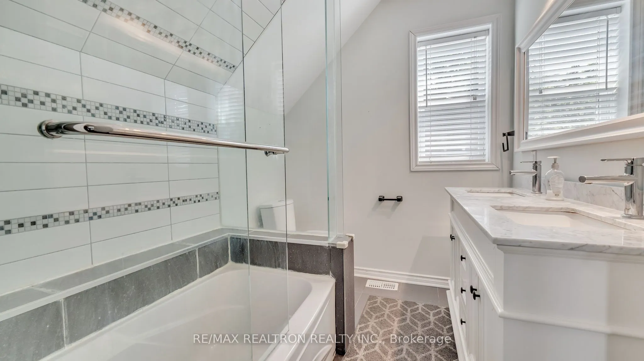 155 Dawes Road