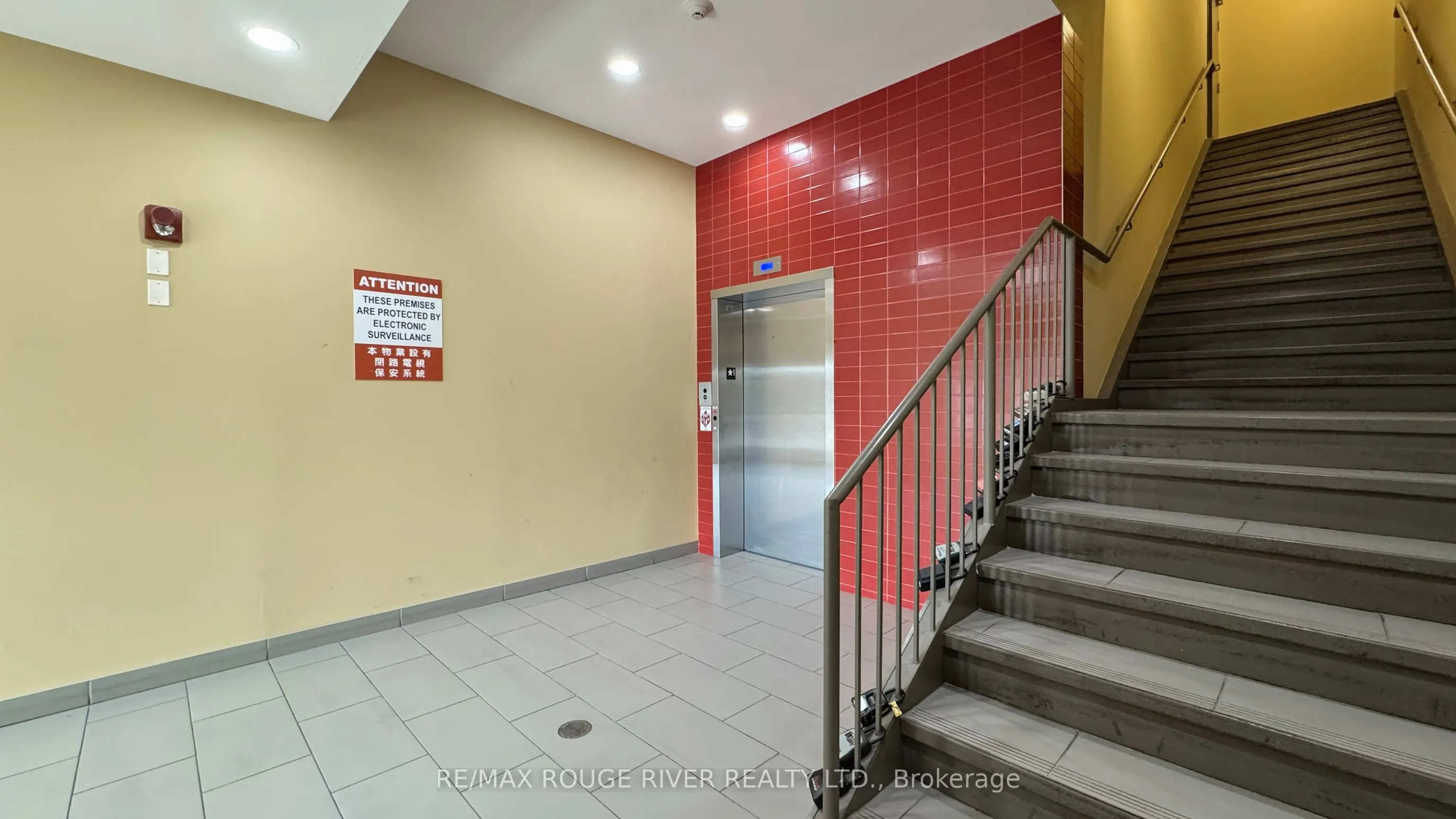 69 Lebovic Avenue, #D211