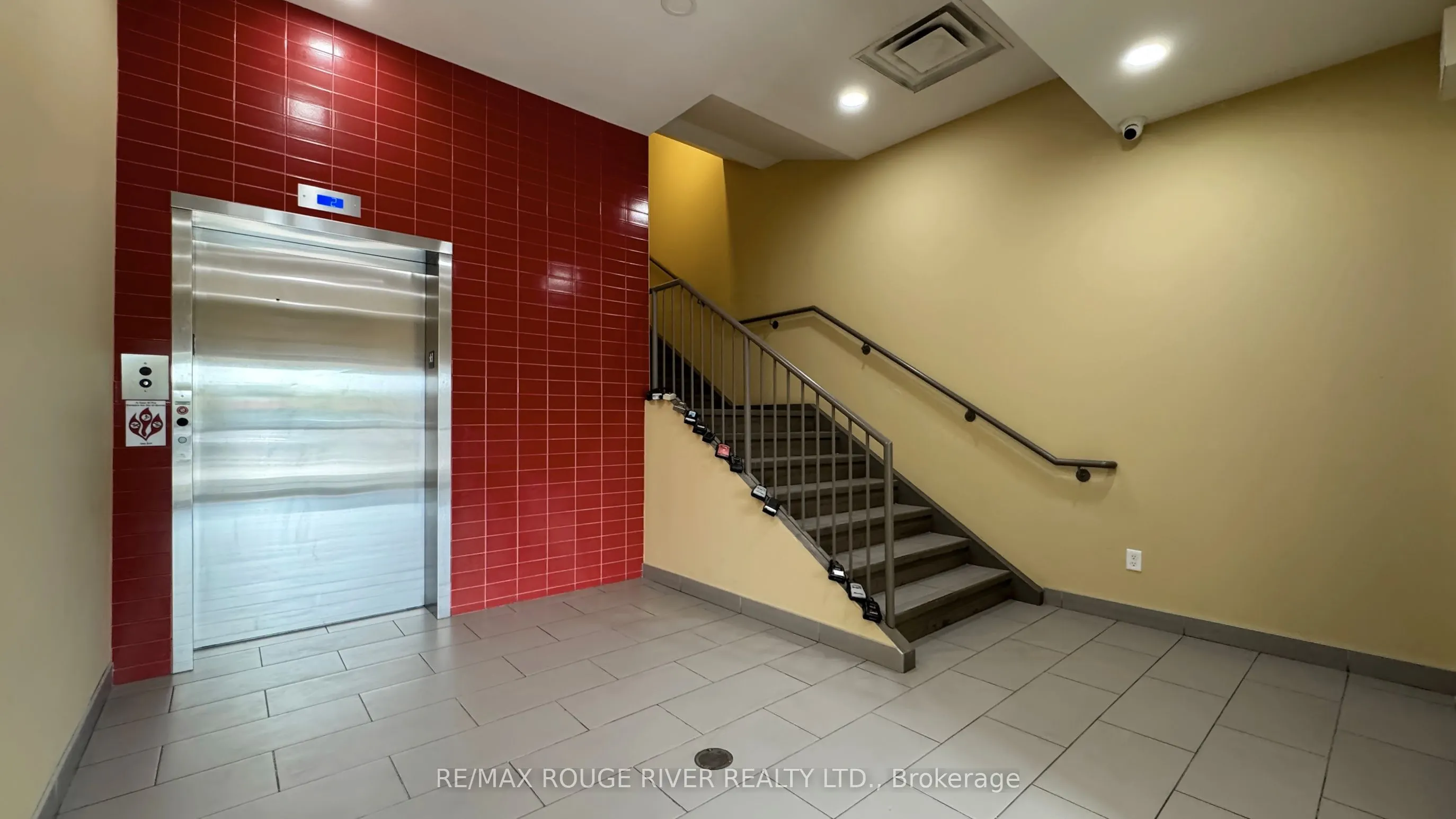 69 Lebovic Avenue, #D211
