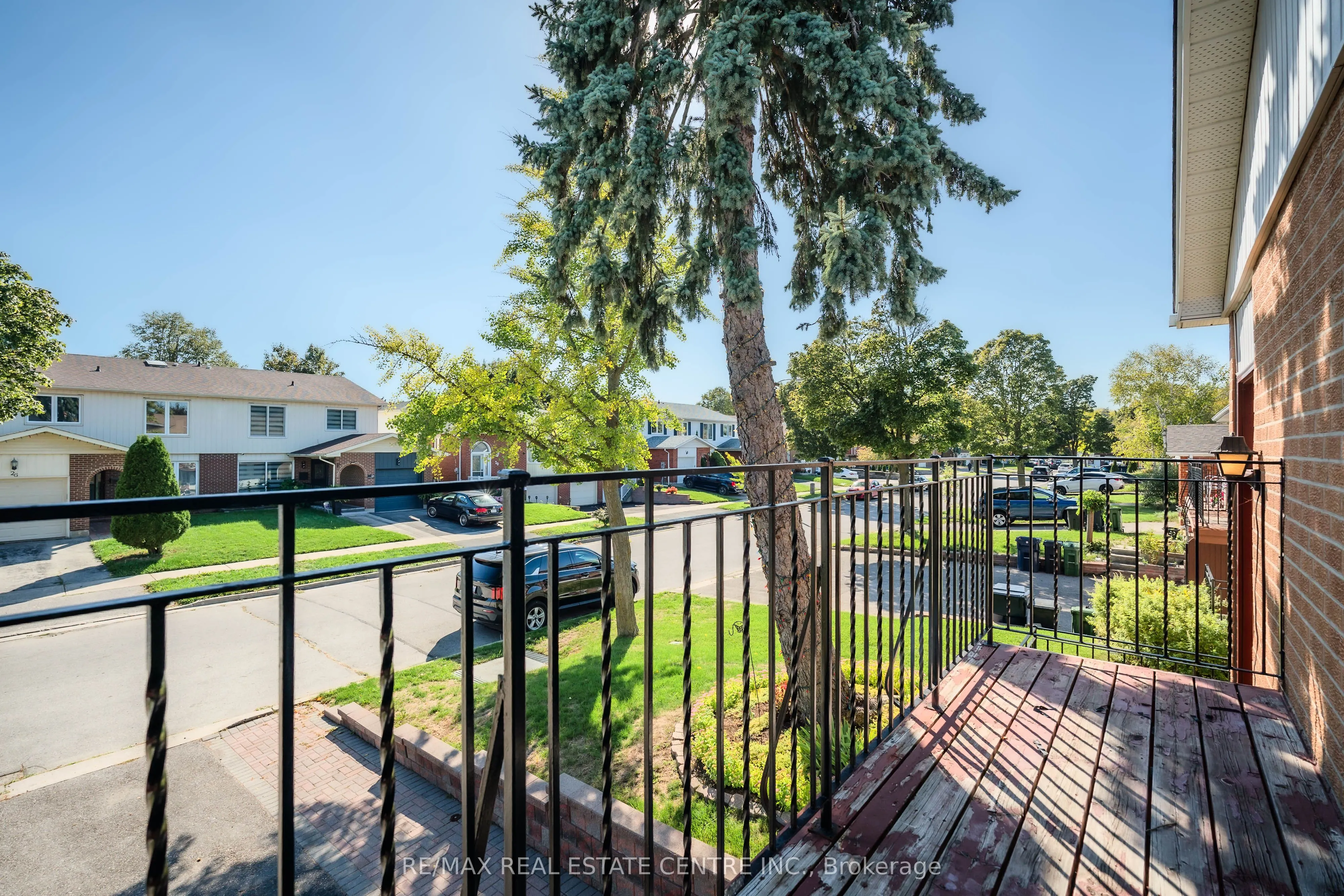 33 Millhouse Crescent