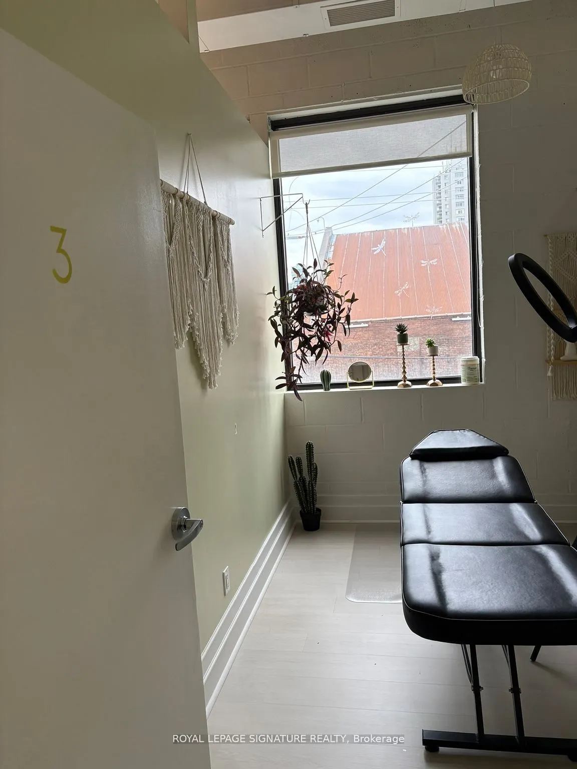 349 Carlaw Avenue, #303