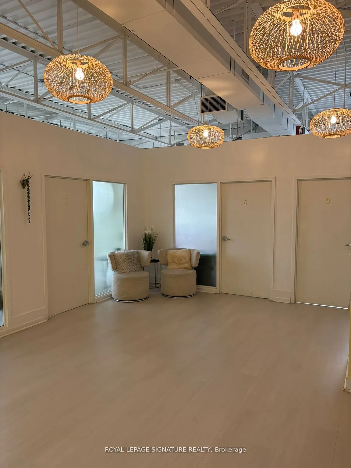 349 Carlaw Avenue, #303
