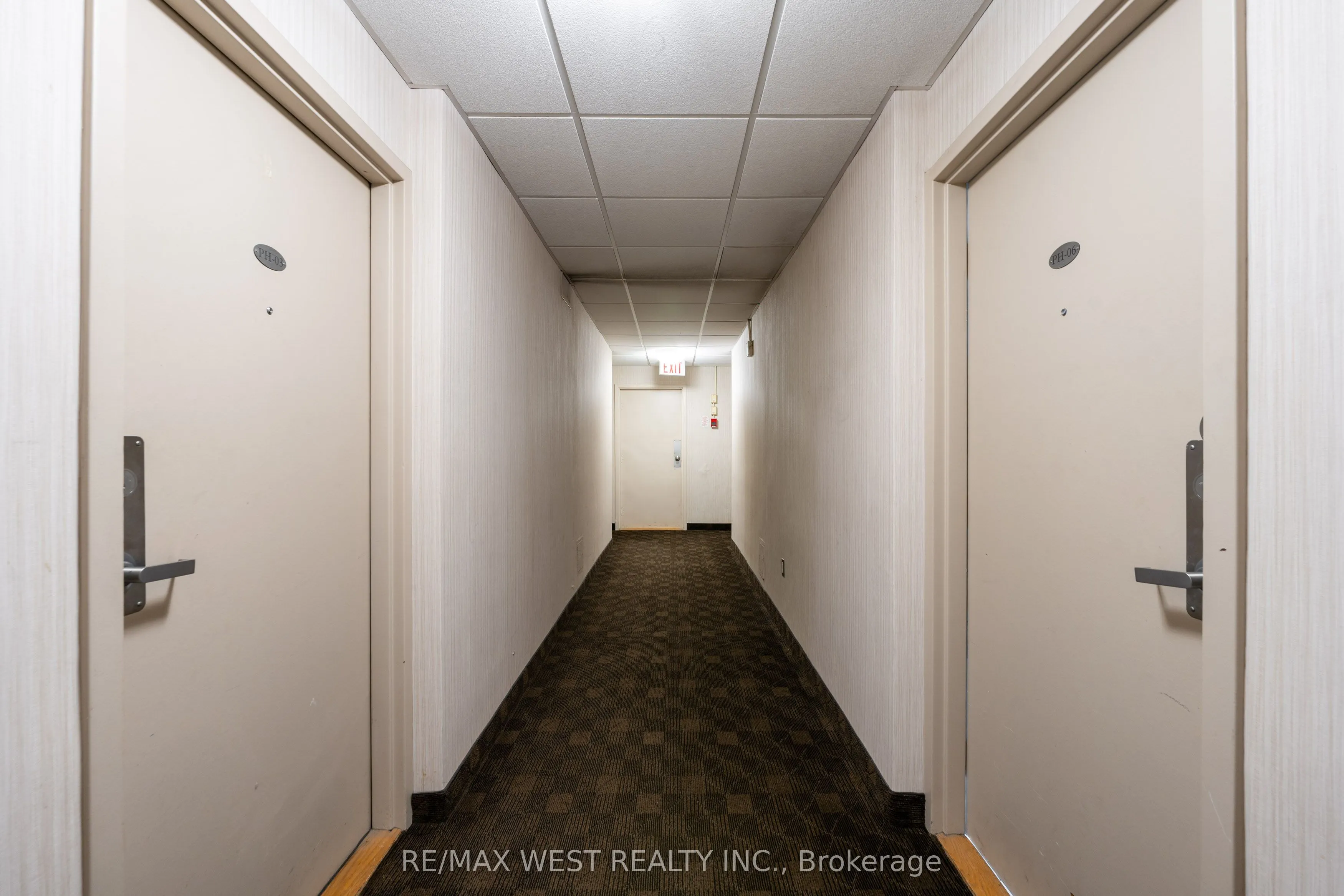 5 Massey Square, #PH5