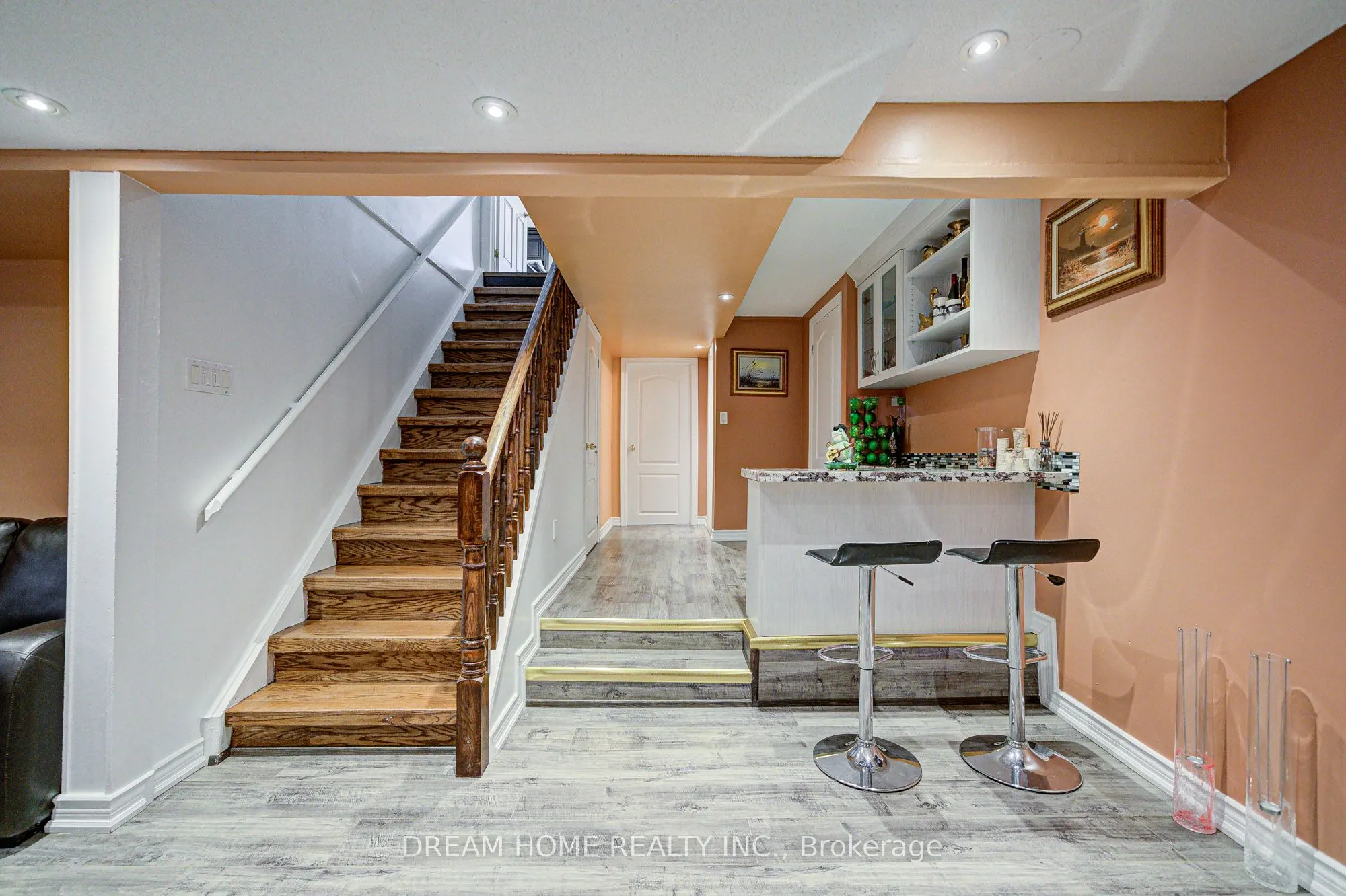 811 Huntingwood Drive