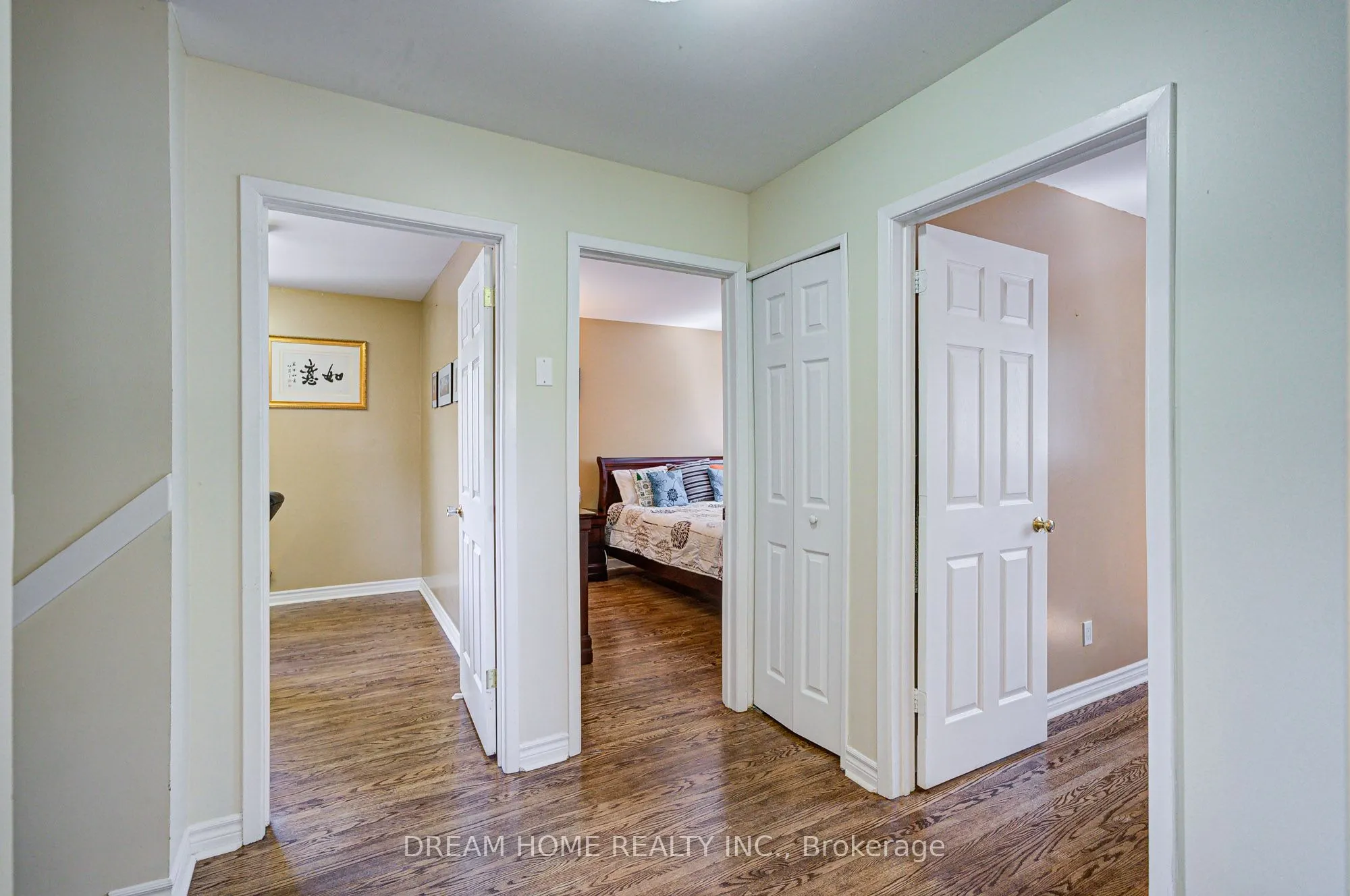 811 Huntingwood Drive