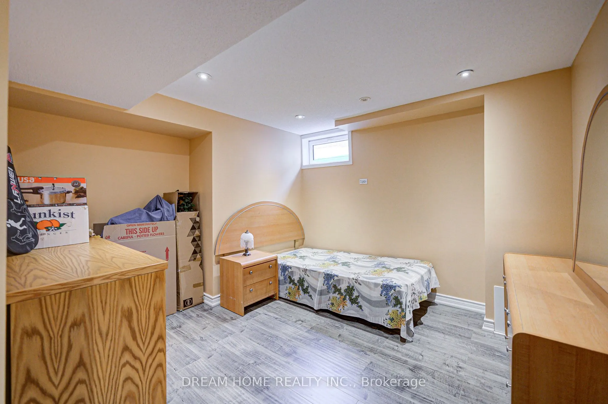 811 Huntingwood Drive