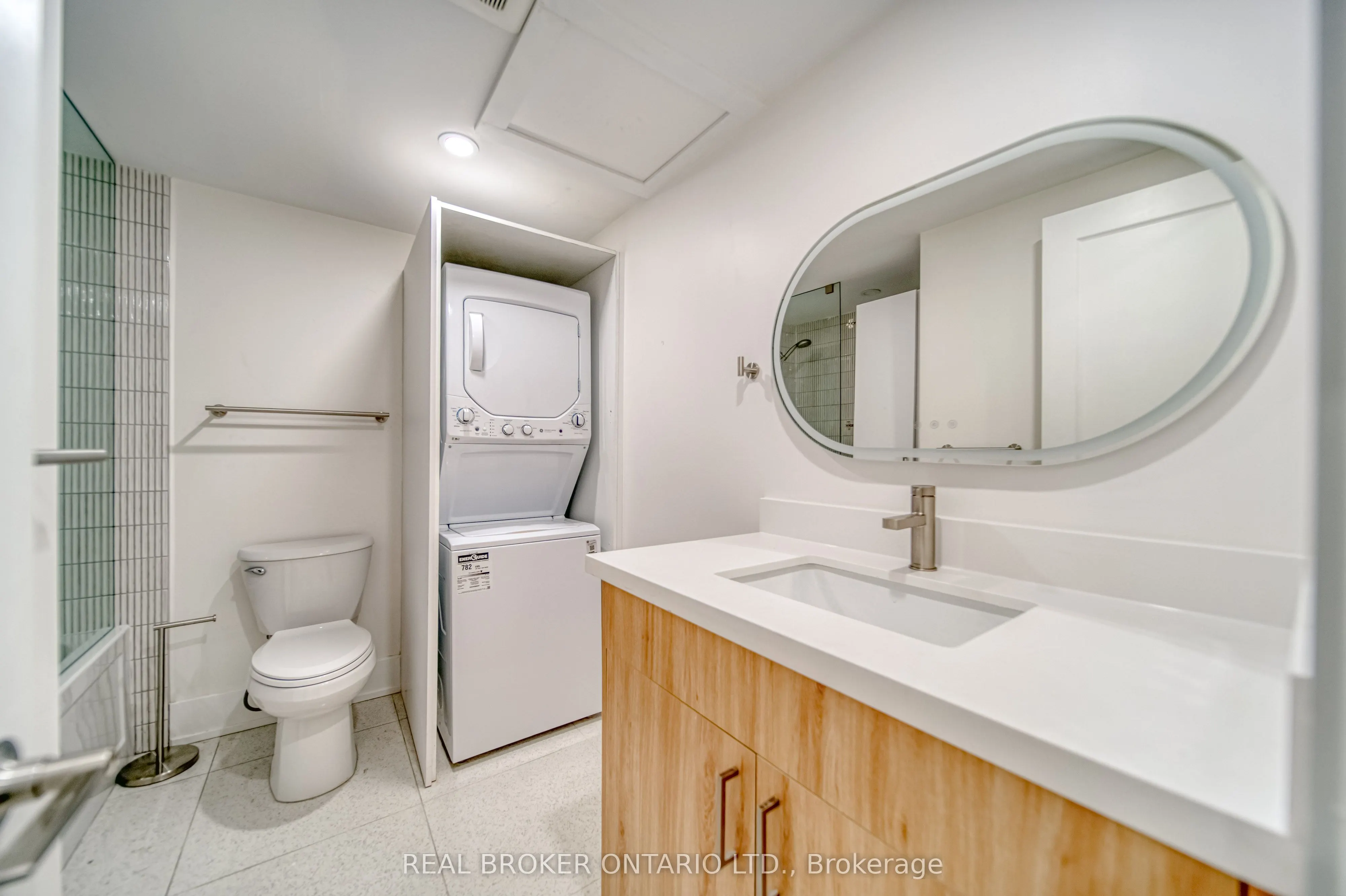 72 Jones Avenue, #Unit B