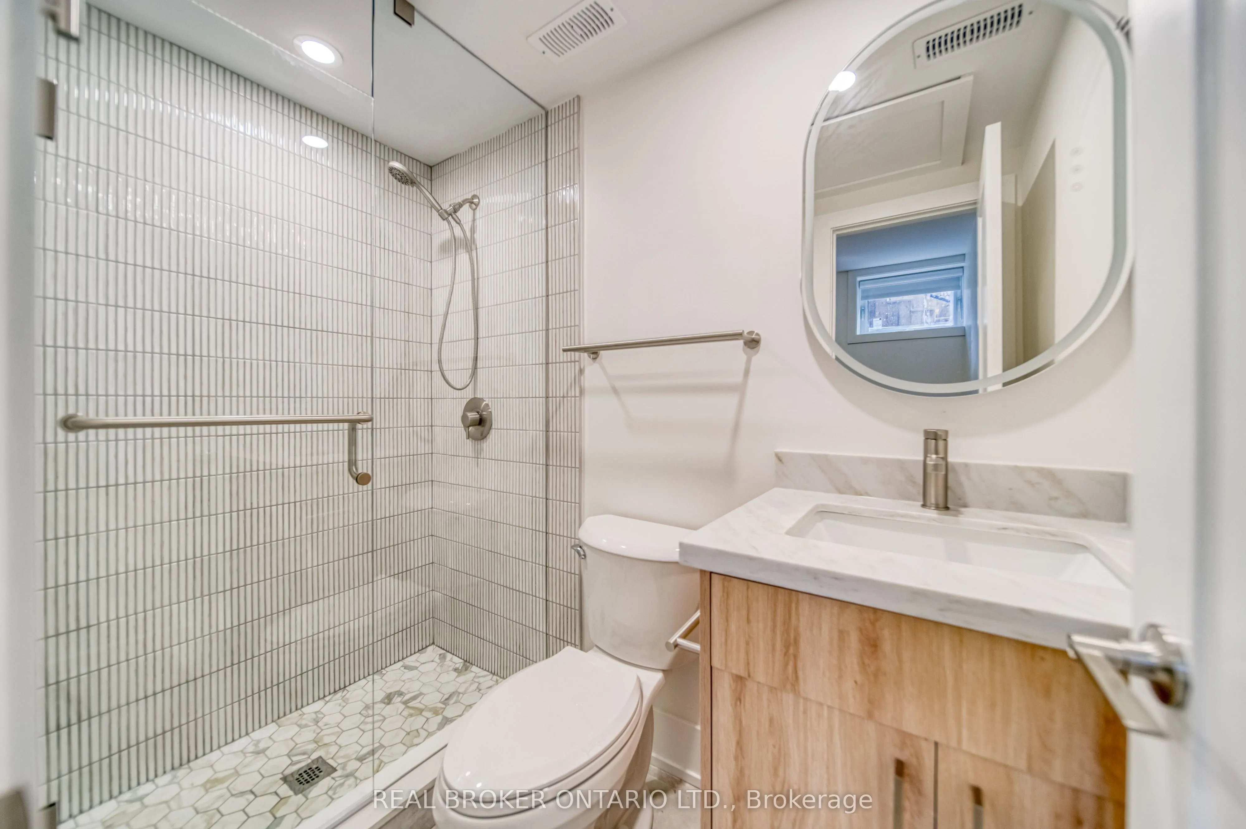 72 Jones Avenue, #Unit B