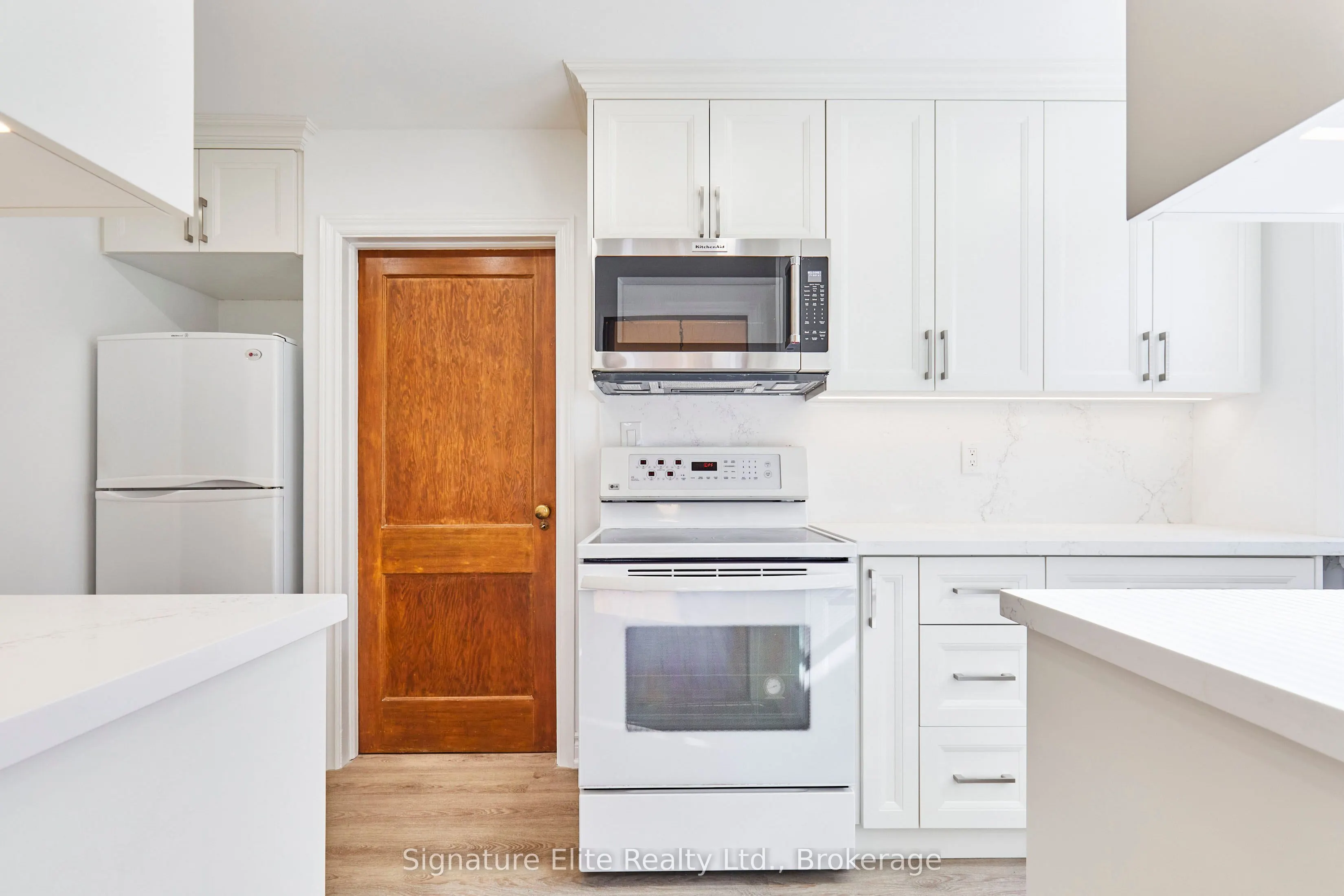 21 Hammersmith Avenue, #Upper