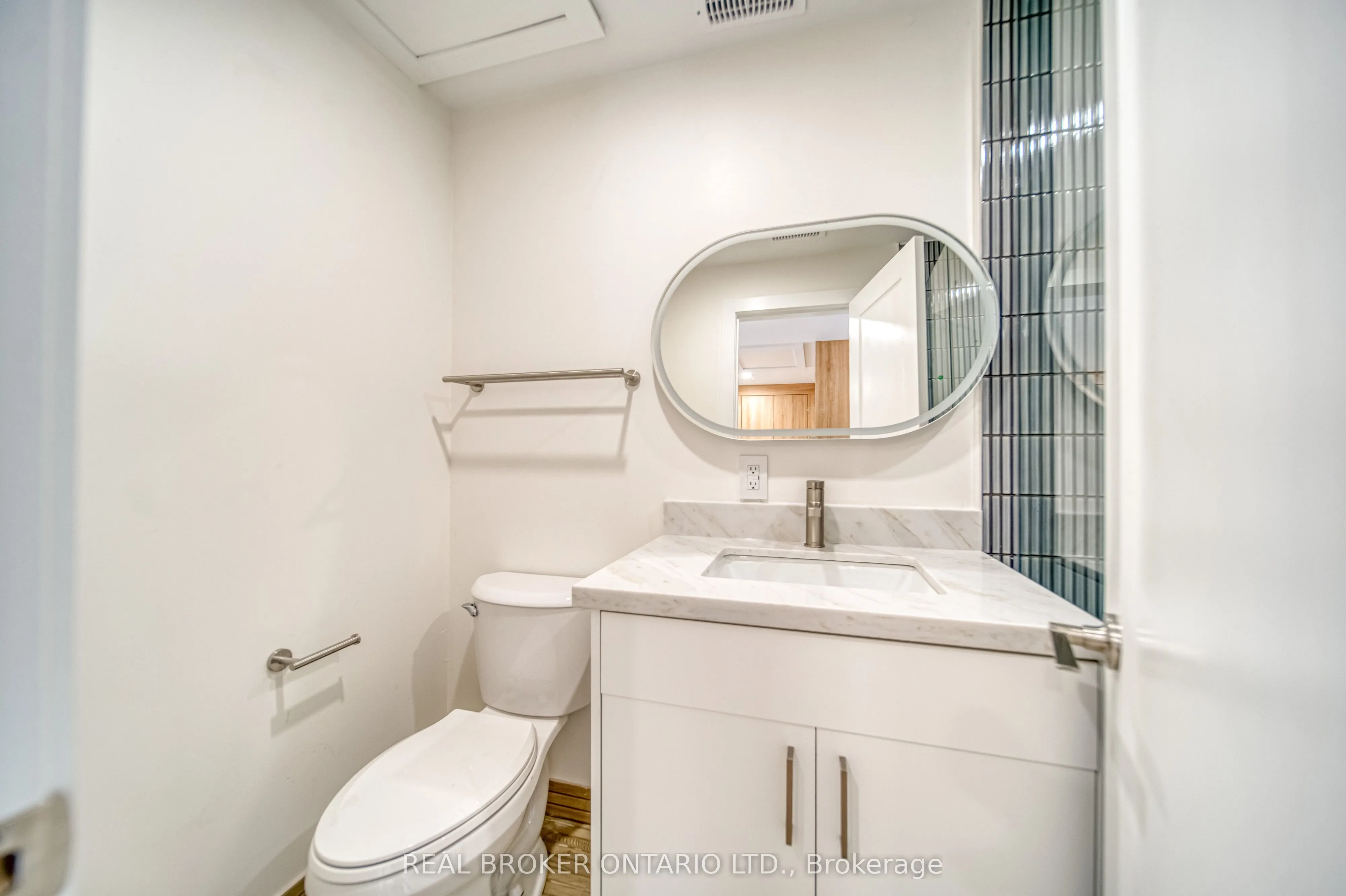 72 Jones Avenue, #Unit R