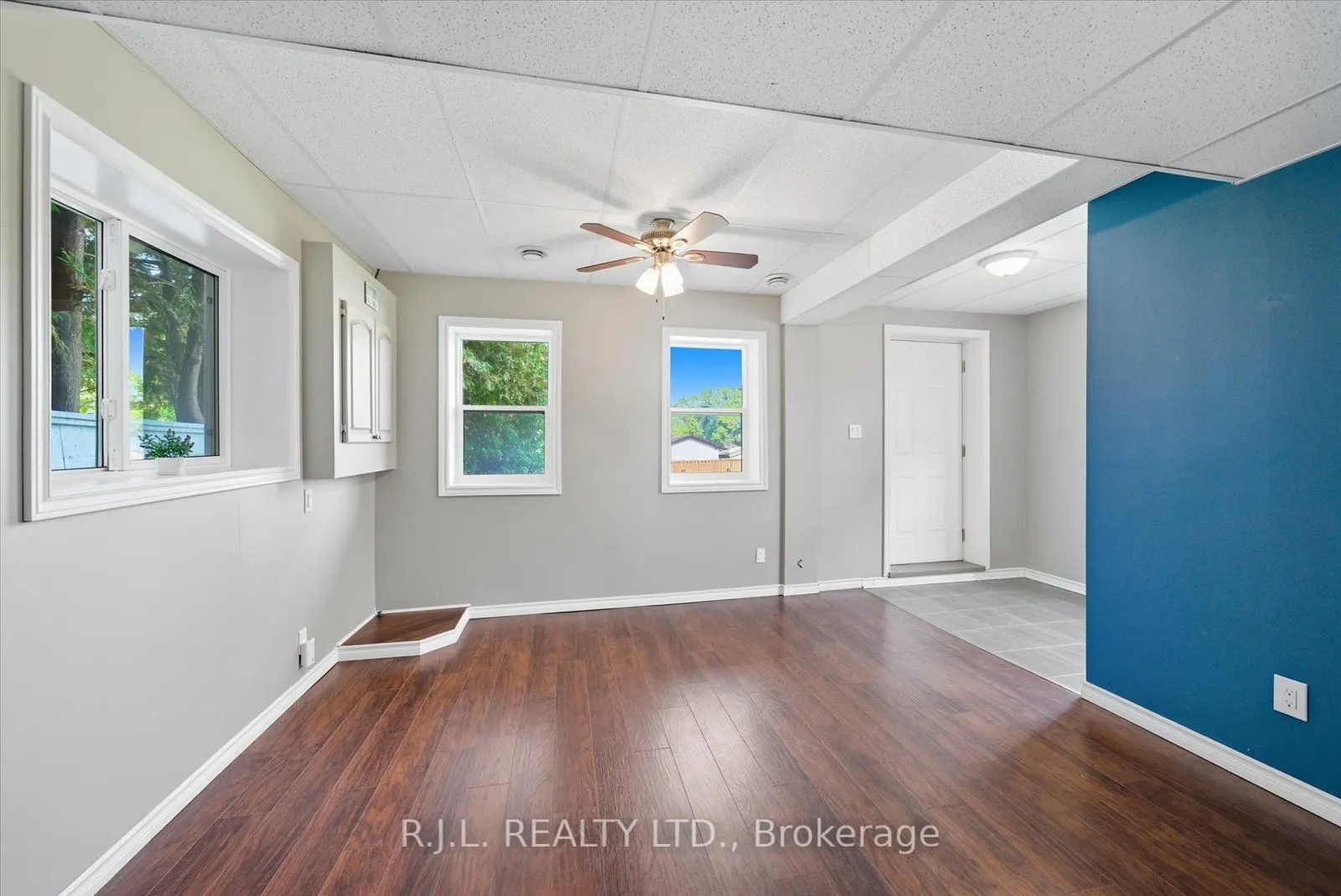 178 Platten Boulevard