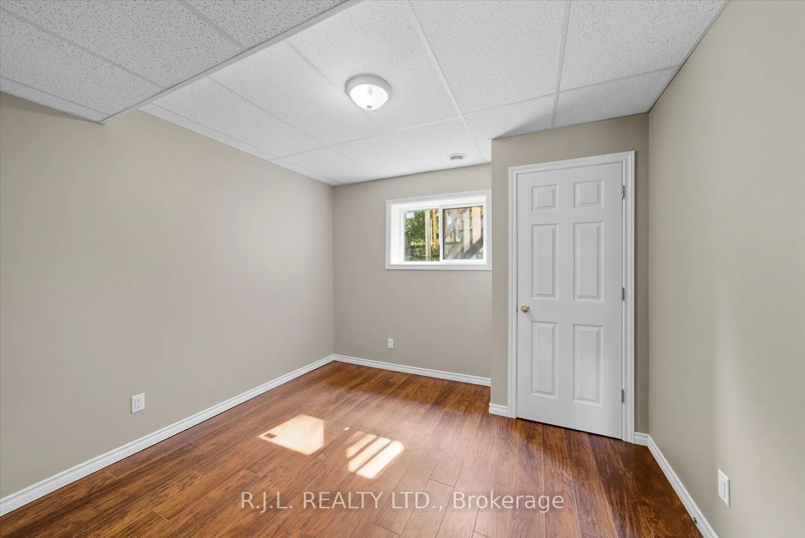 178 Platten Boulevard