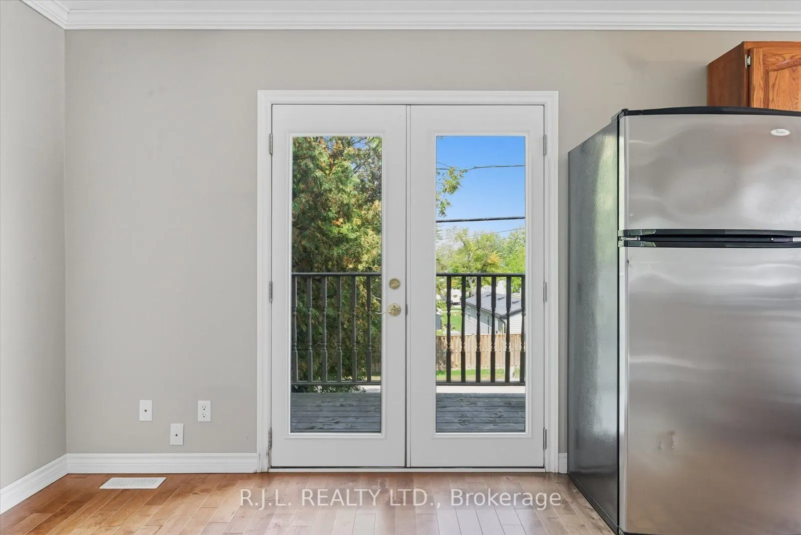 178 Platten Boulevard