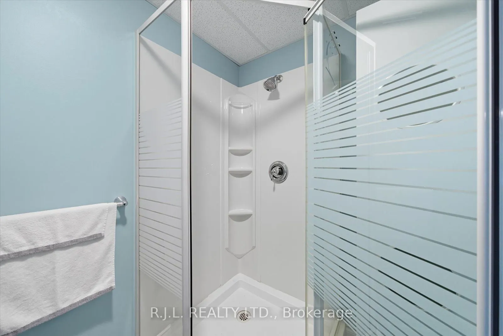 178 Platten Boulevard