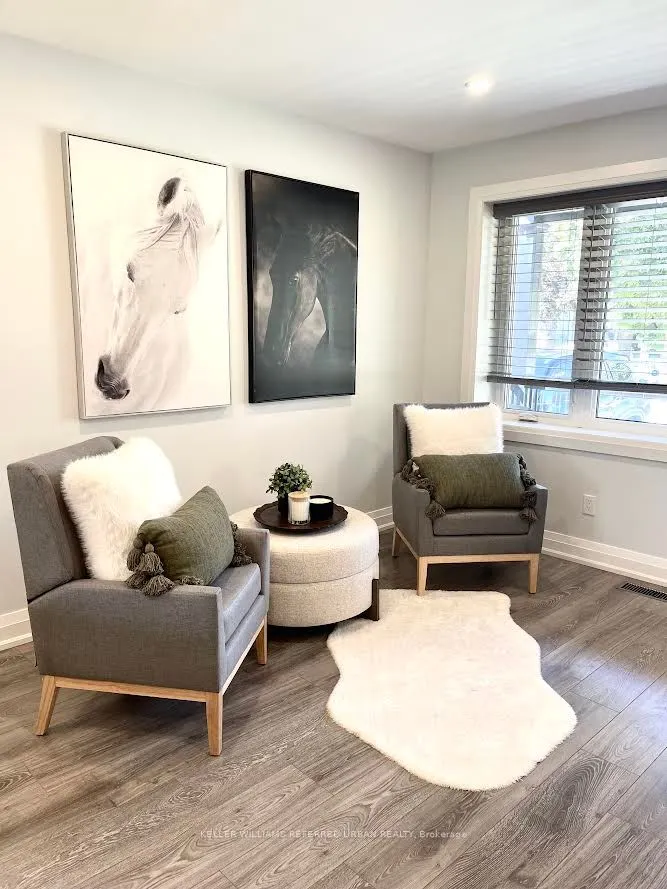 2 Leagrove Crescent