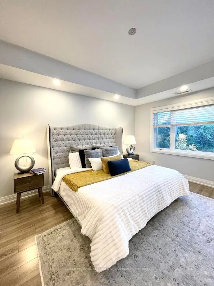 2 Lea Grove Crescent
