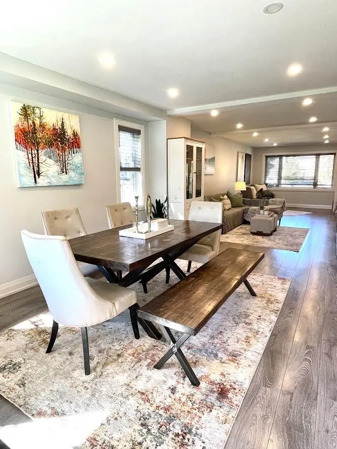 2 Leagrove Crescent