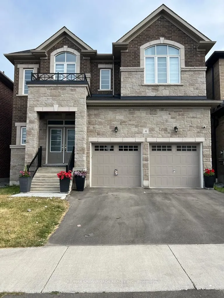 4 Gillett Drive, #Lower
