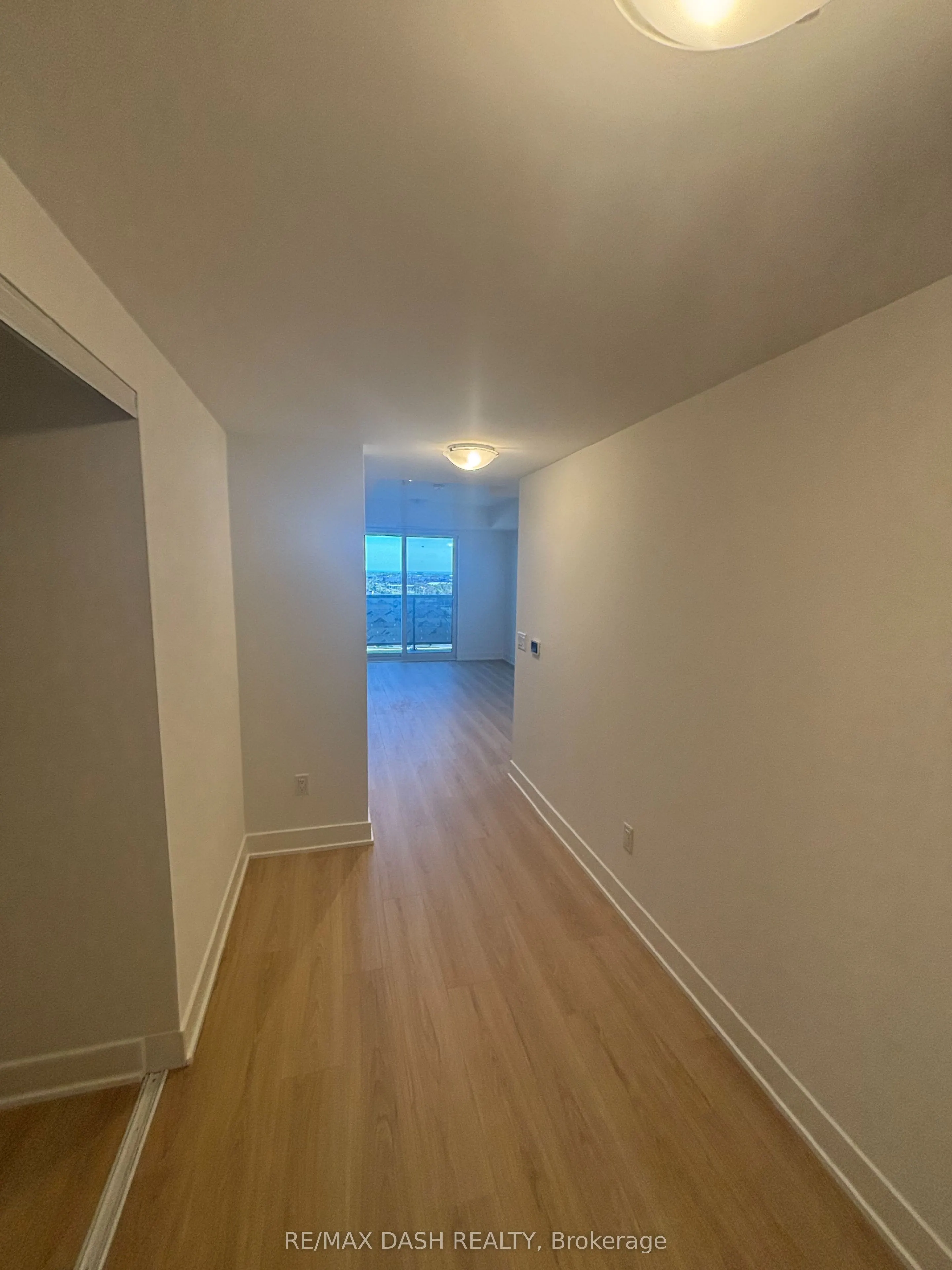 2545 Simcoe Street N, #1142