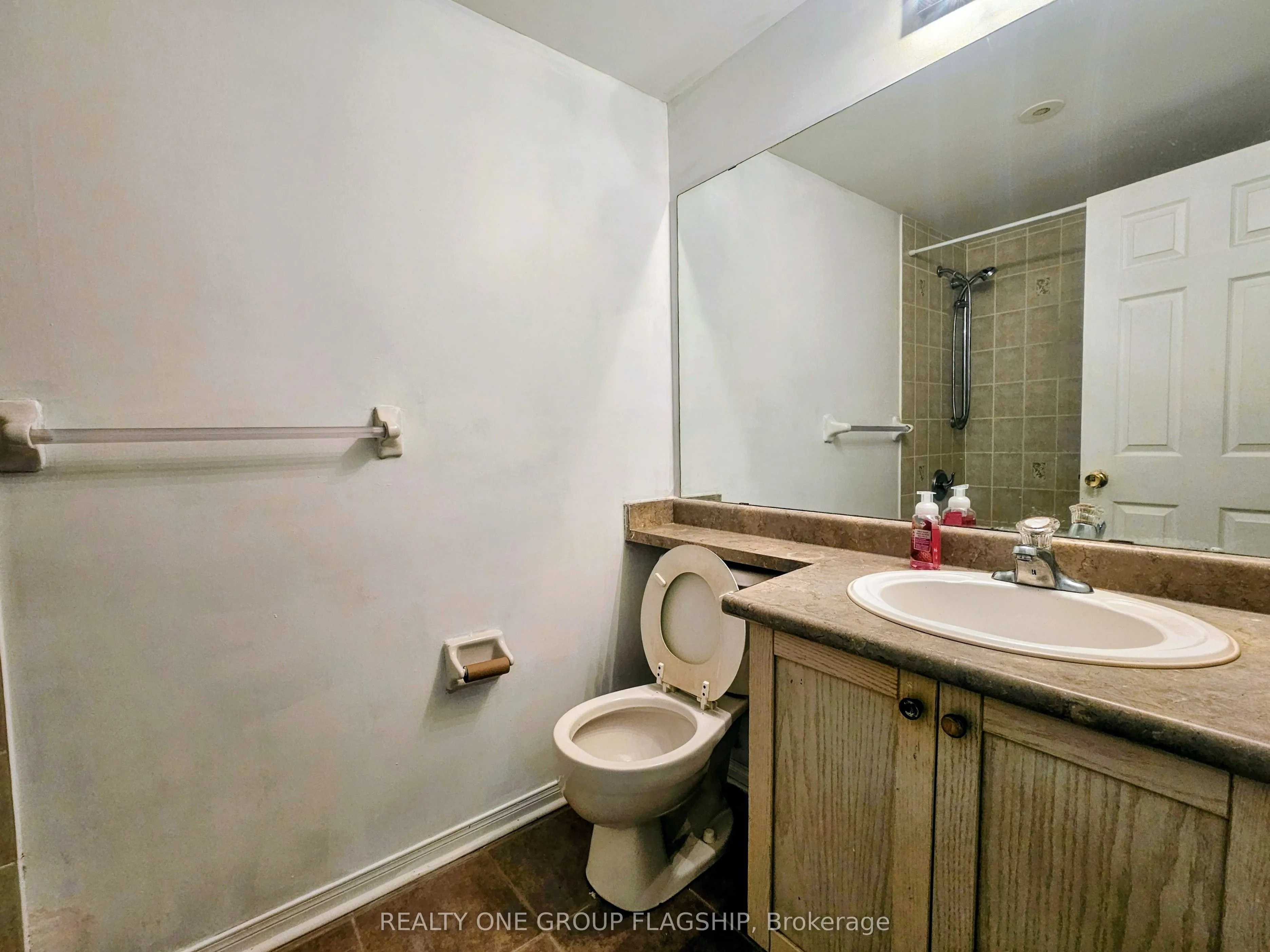 42 Pinery Trail, #7