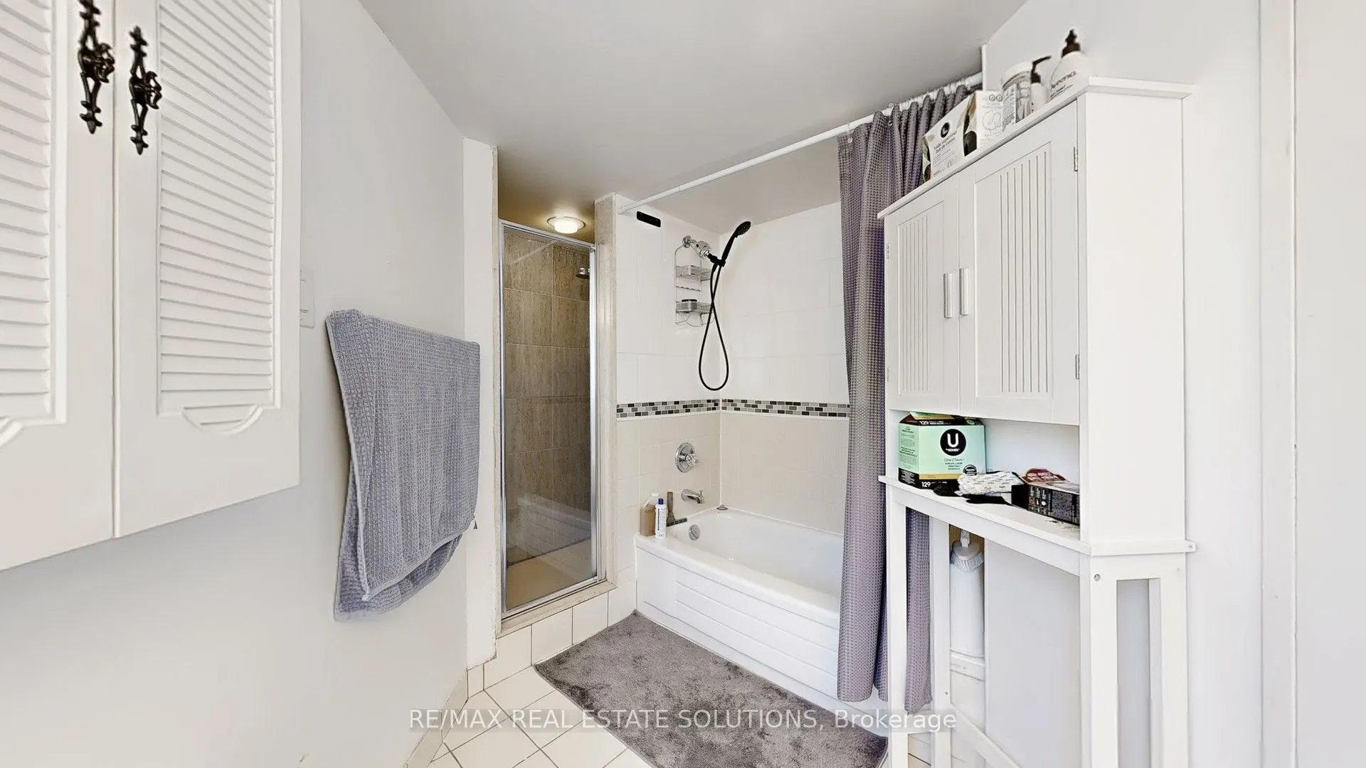 330 Alton Towers Circle, #1611
