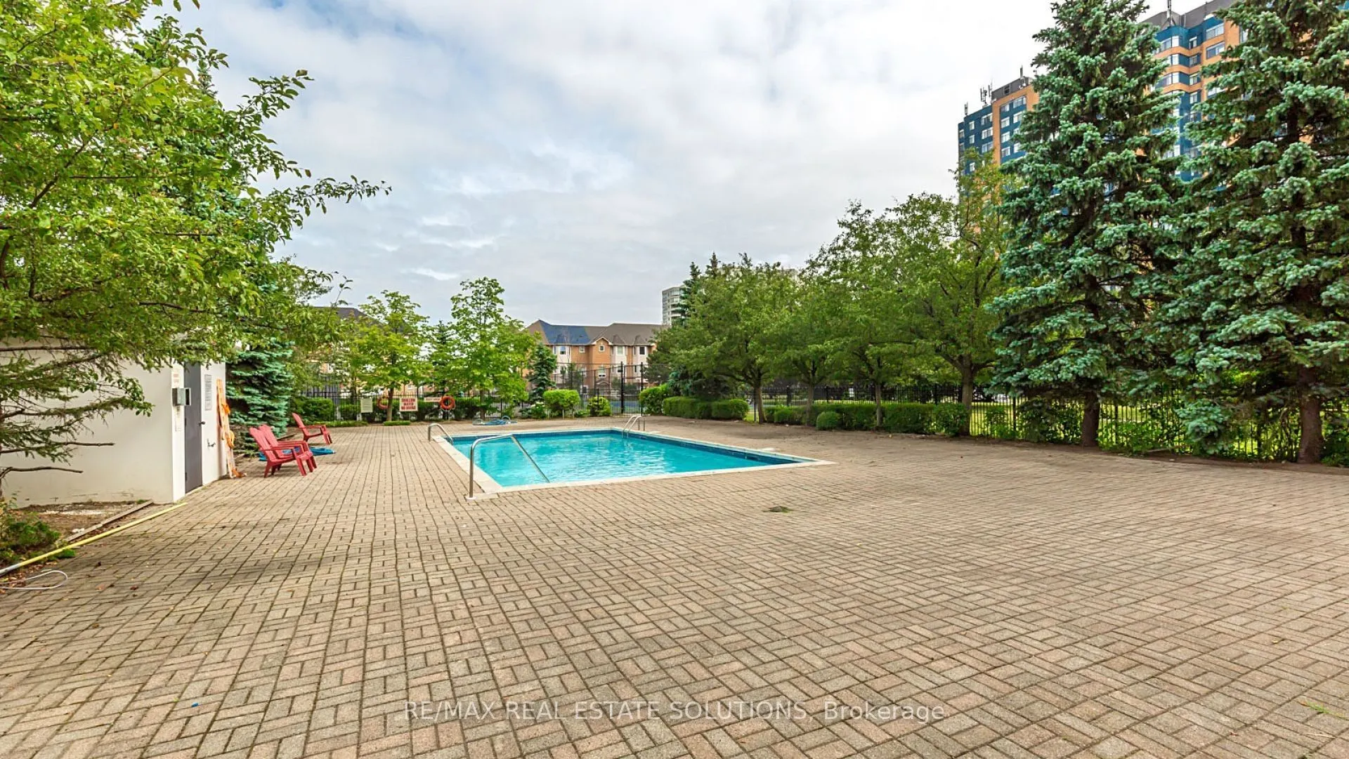 330 Alton Towers Circle, #1611