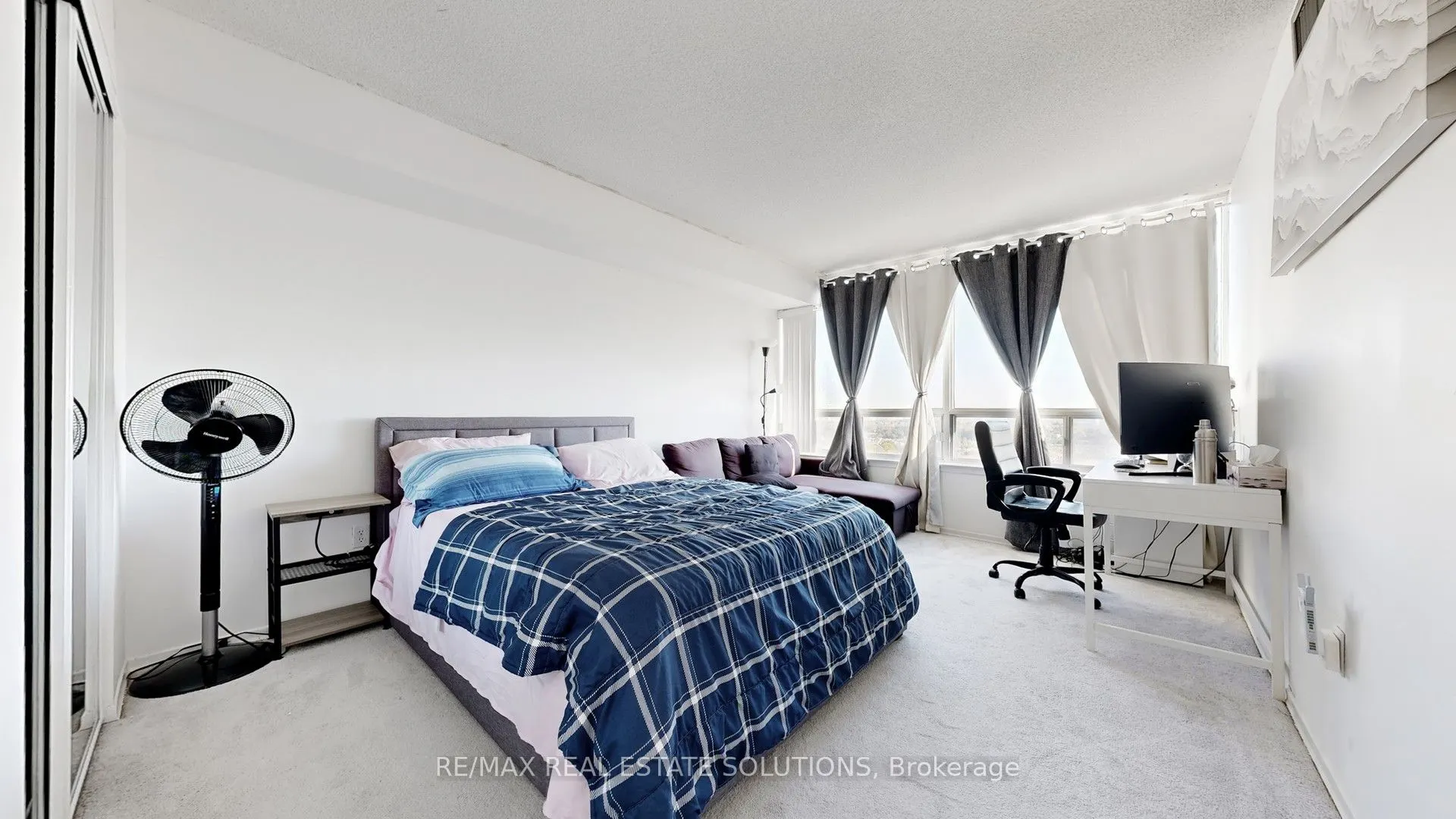 330 Alton Towers Circle, #1611