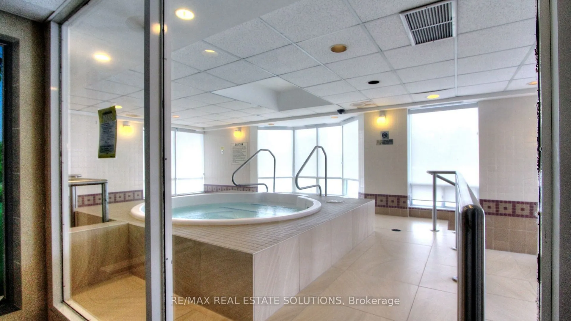 330 Alton Towers Circle, #1611