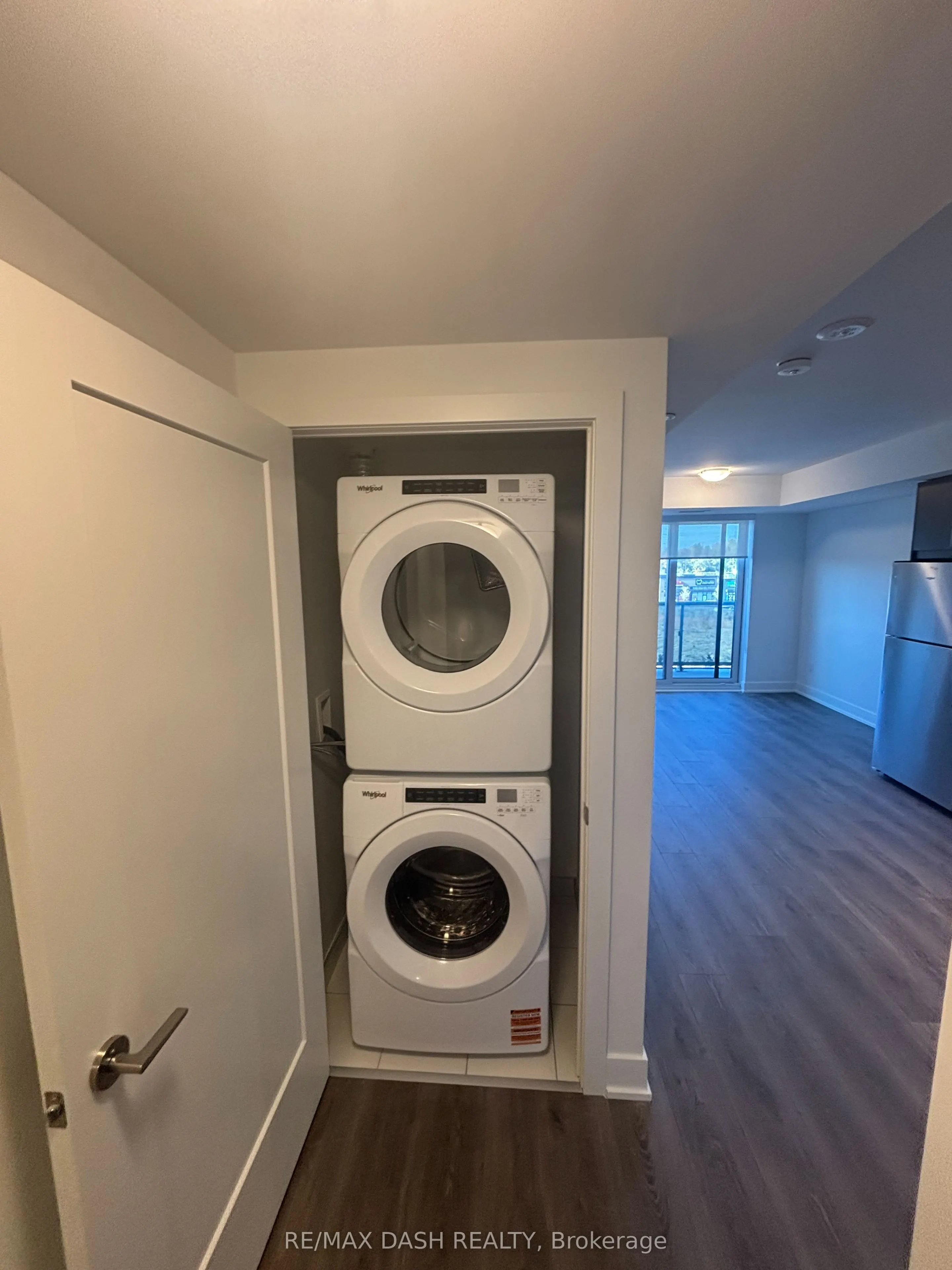 2545 Simcoe Street N, #433