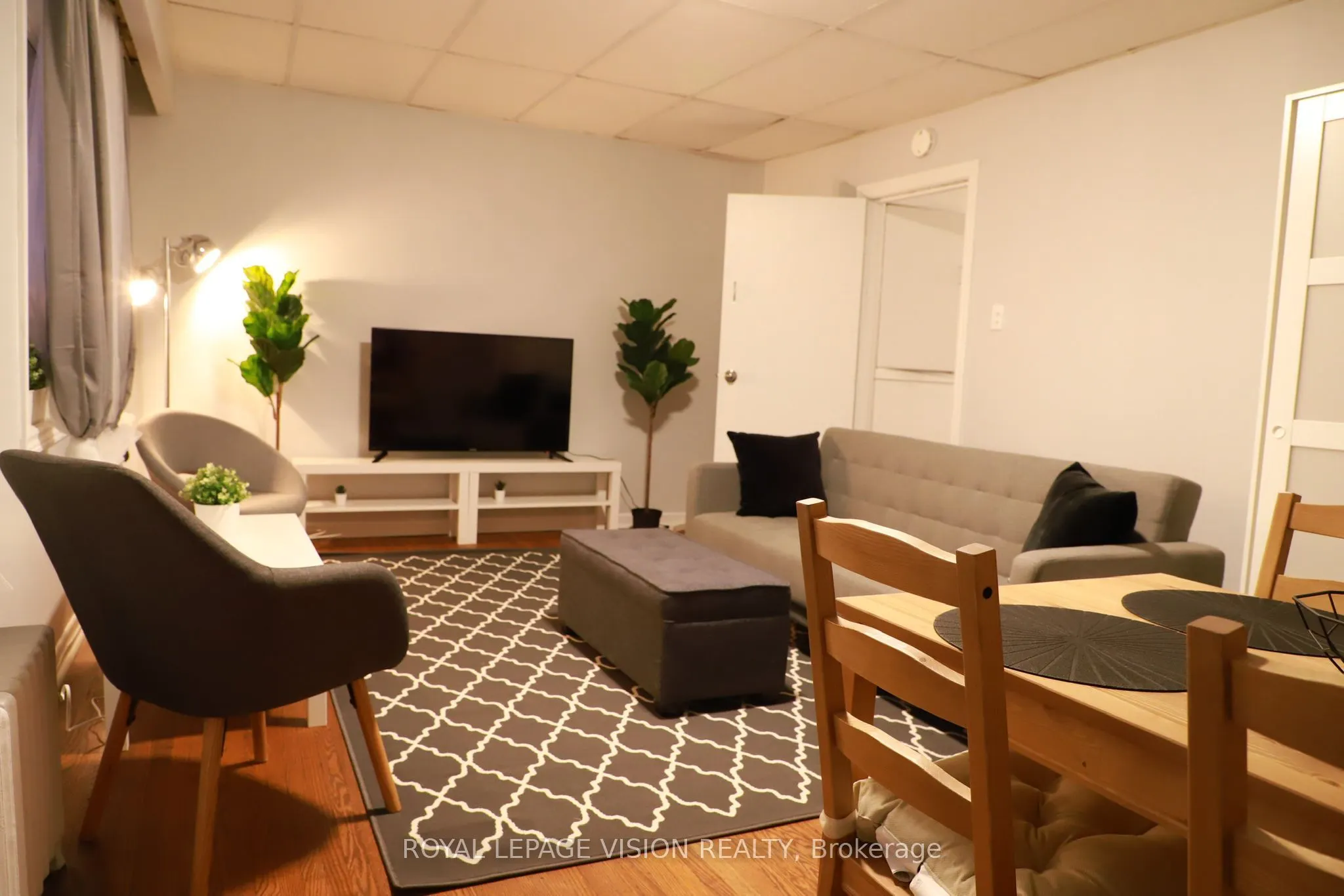 1242 Danforth Avenue, #Upper