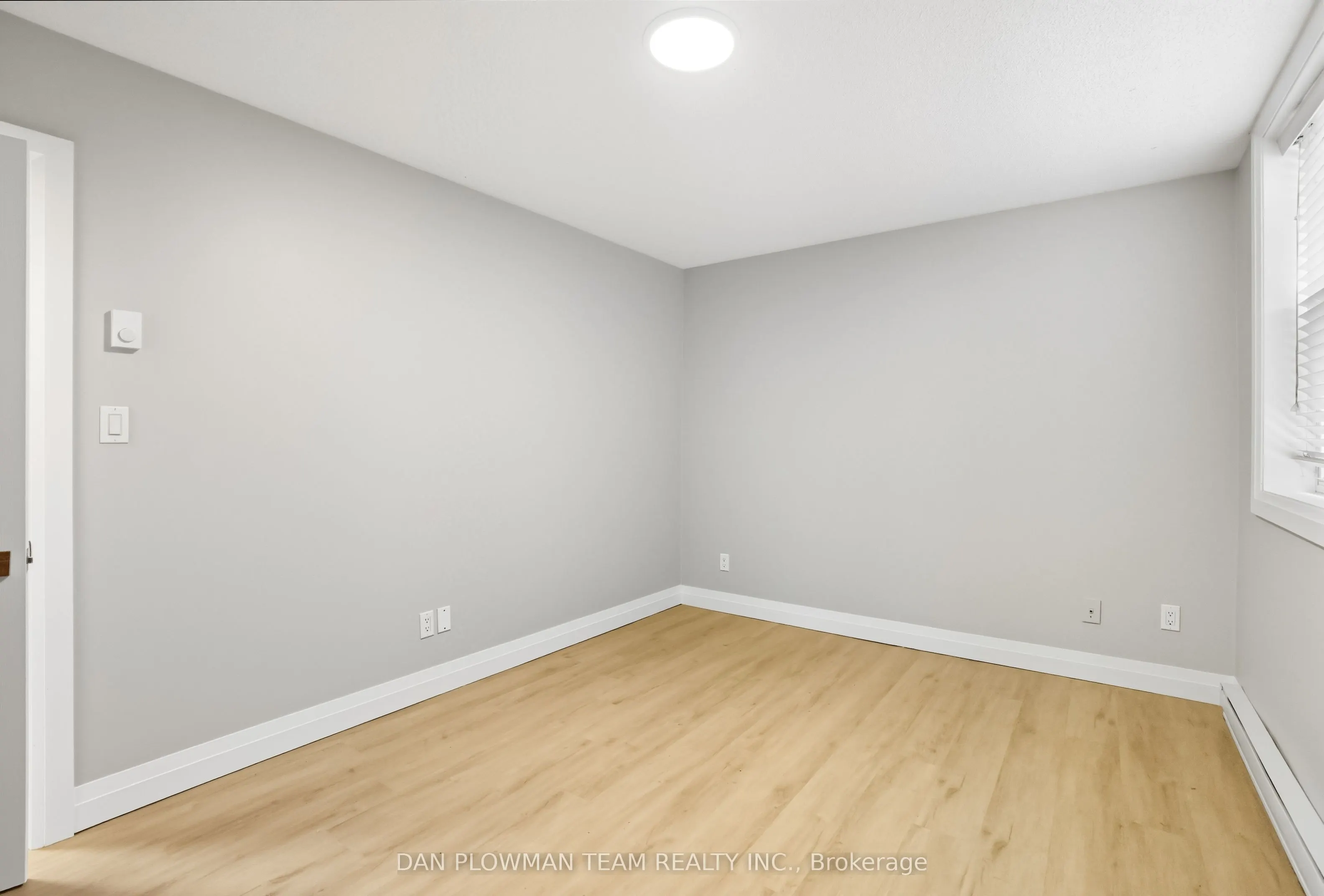 476 Albert Street