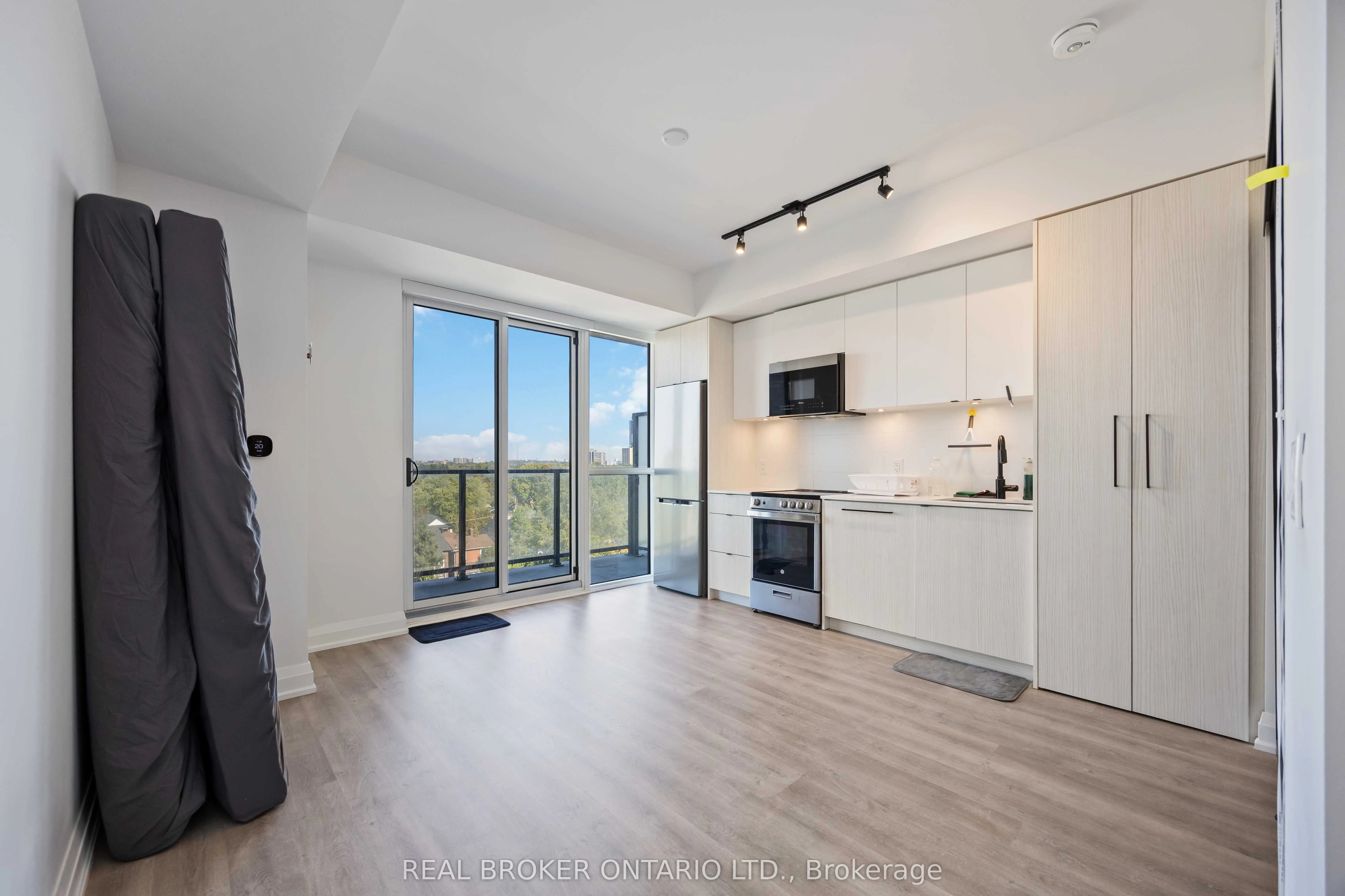 2369 Danforth Avenue, #705