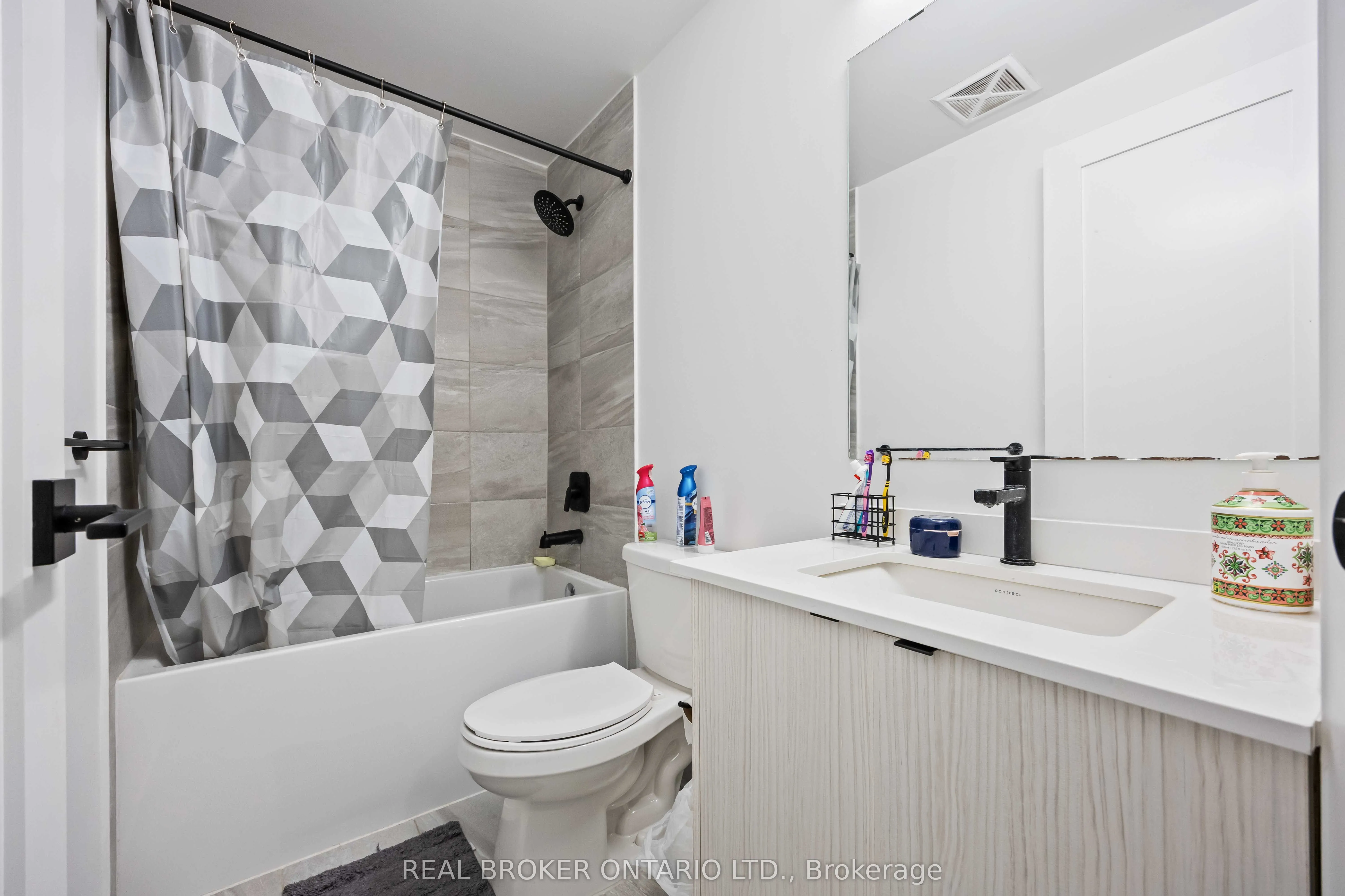 2369 Danforth Avenue, #705