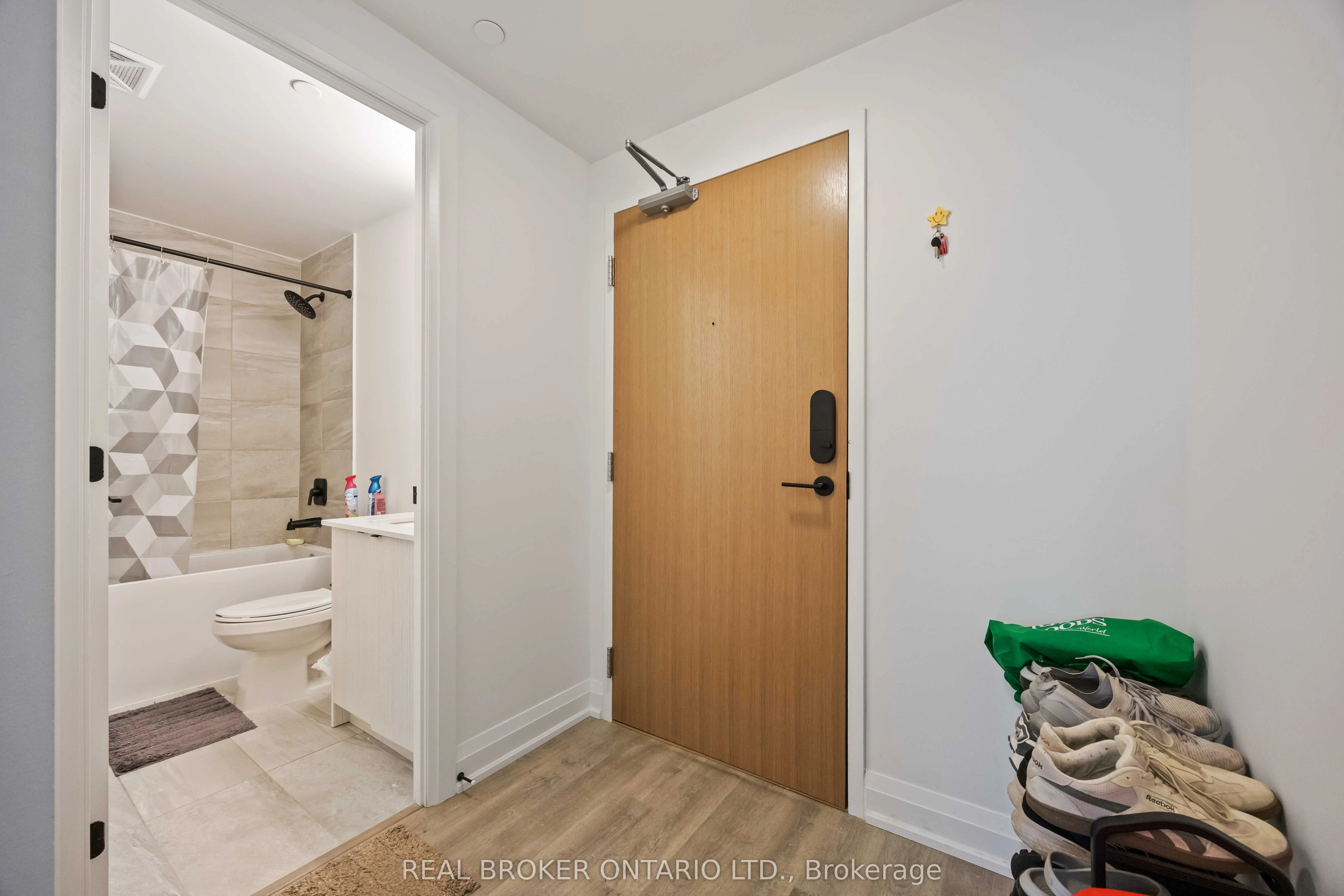 2369 Danforth Avenue, #705