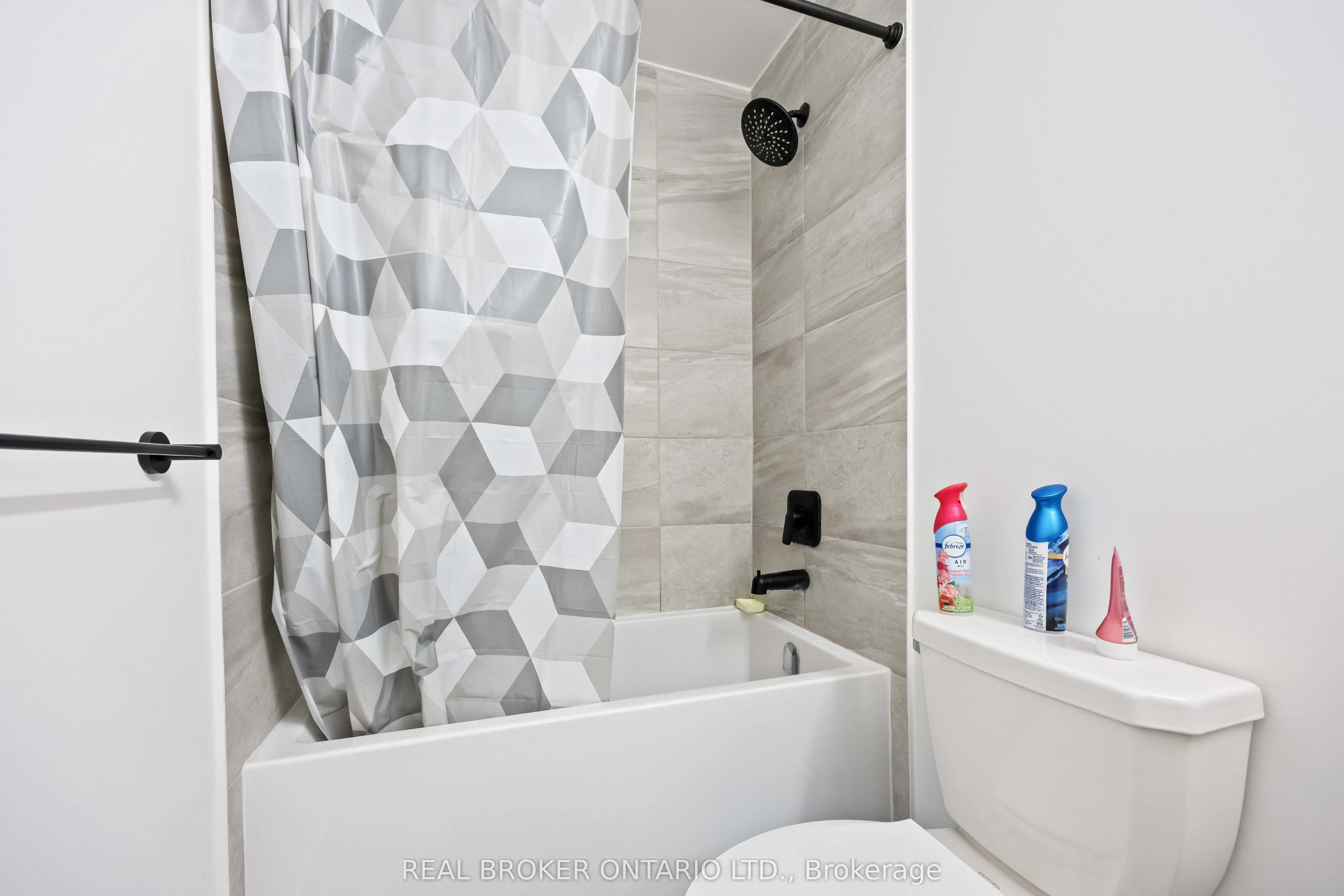 2369 Danforth Avenue, #705