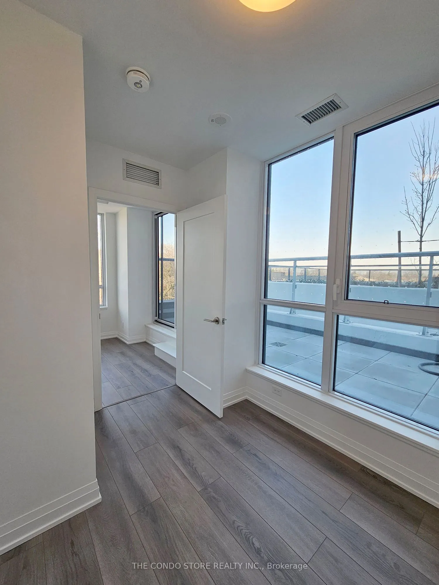 286 Main Street, #317