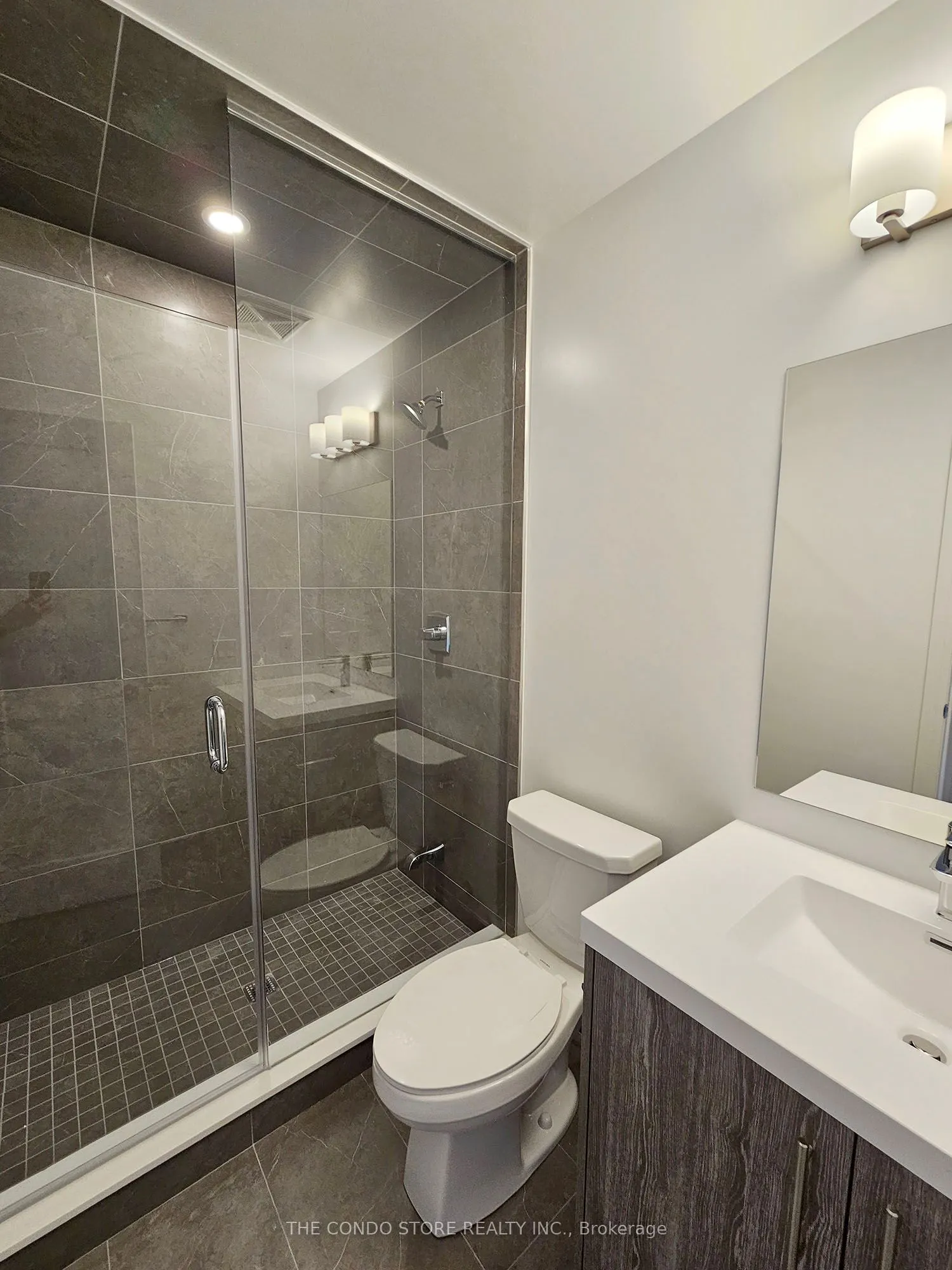 286 Main Street, #317